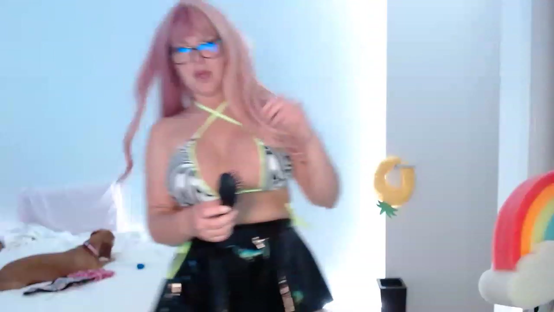 Gallery image thumbnail from QuinntonCobra's myfreecams stream on, 11/18/2022, 14:12 image 9 of 20