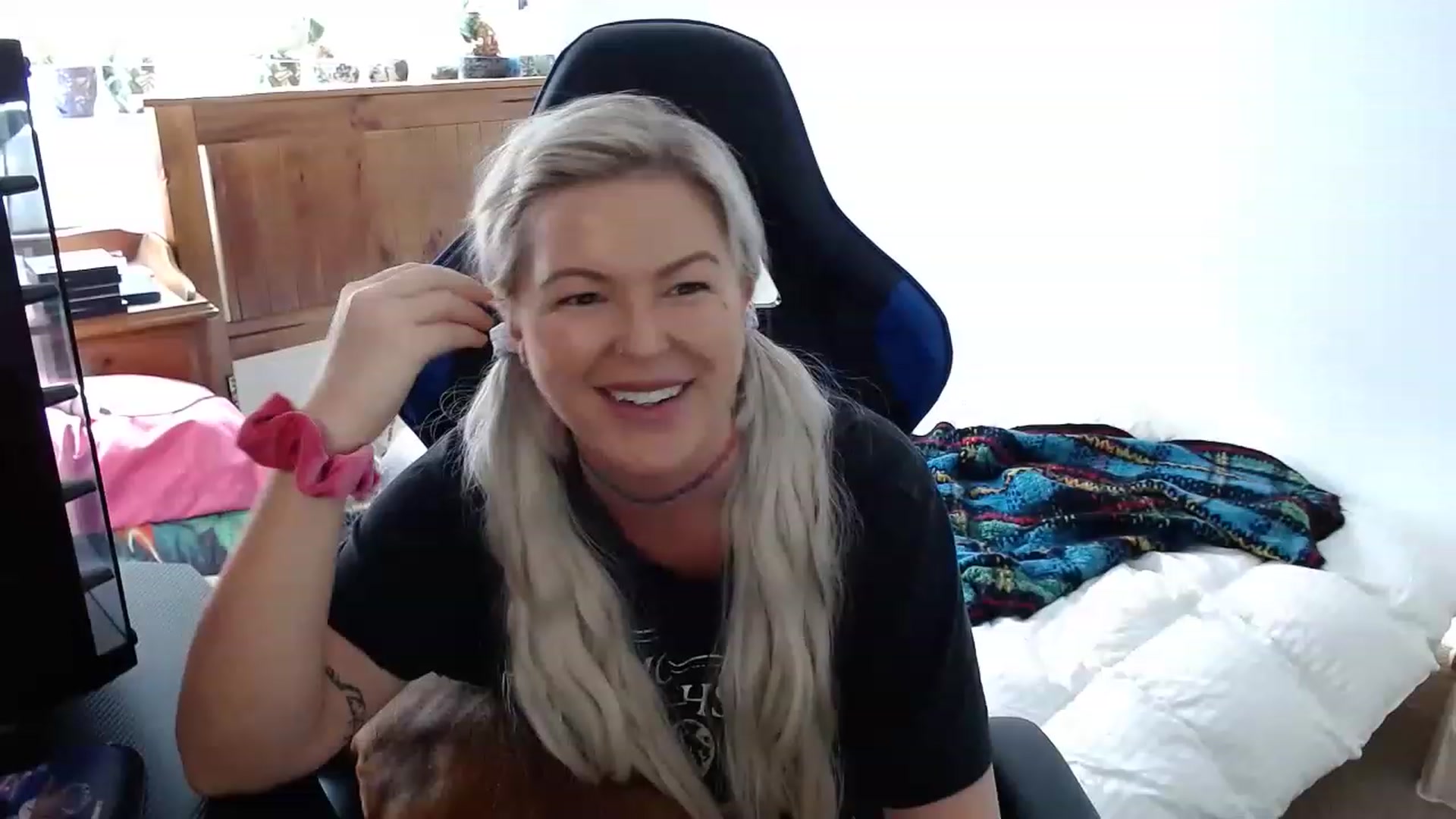 Gallery image thumbnail from QuinntonCobra's myfreecams stream on, 05/24/2023, 04:24 image 10 of 20