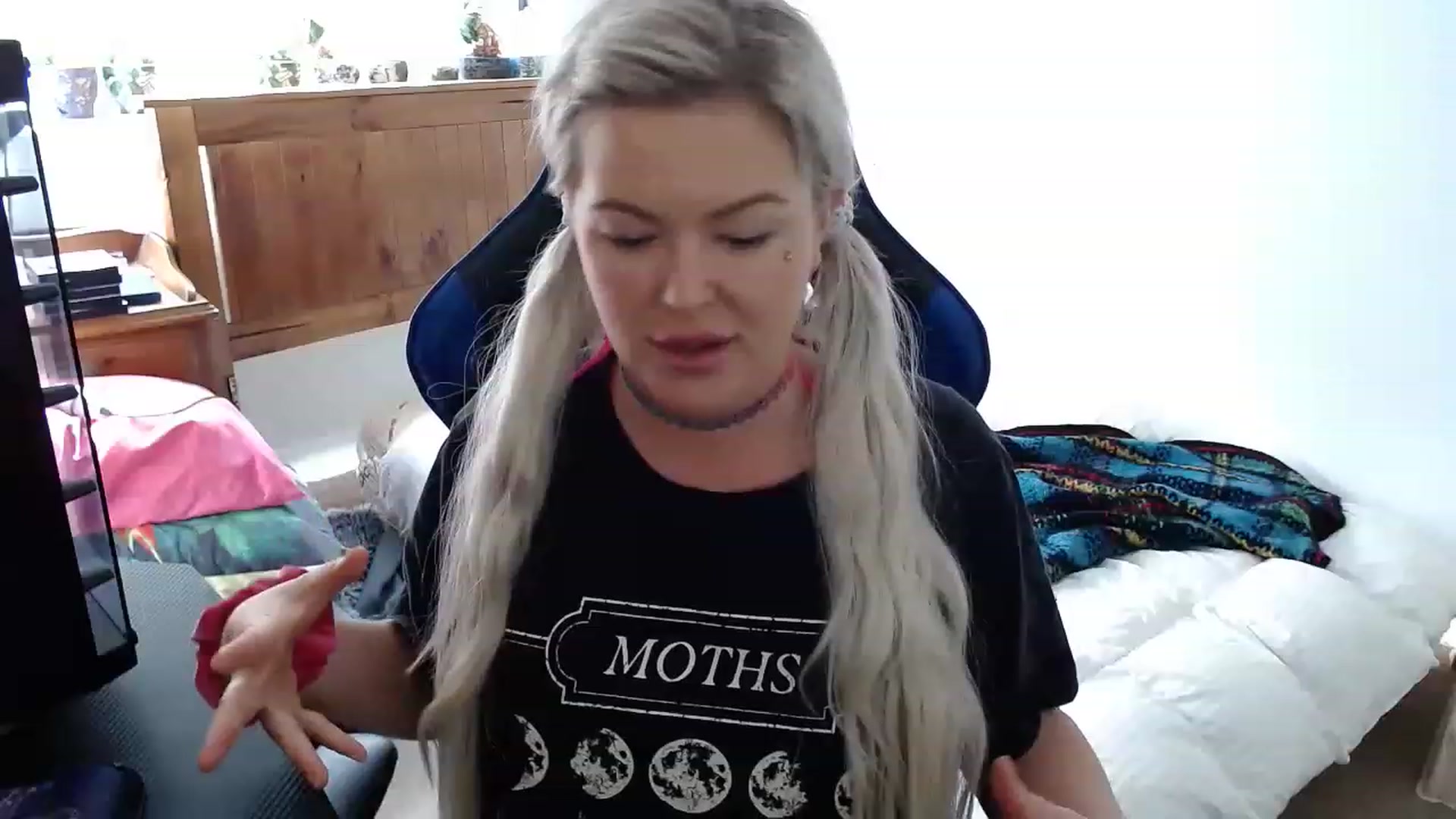 Gallery image thumbnail from QuinntonCobra's myfreecams stream on, 05/24/2023, 04:24 image 11 of 20