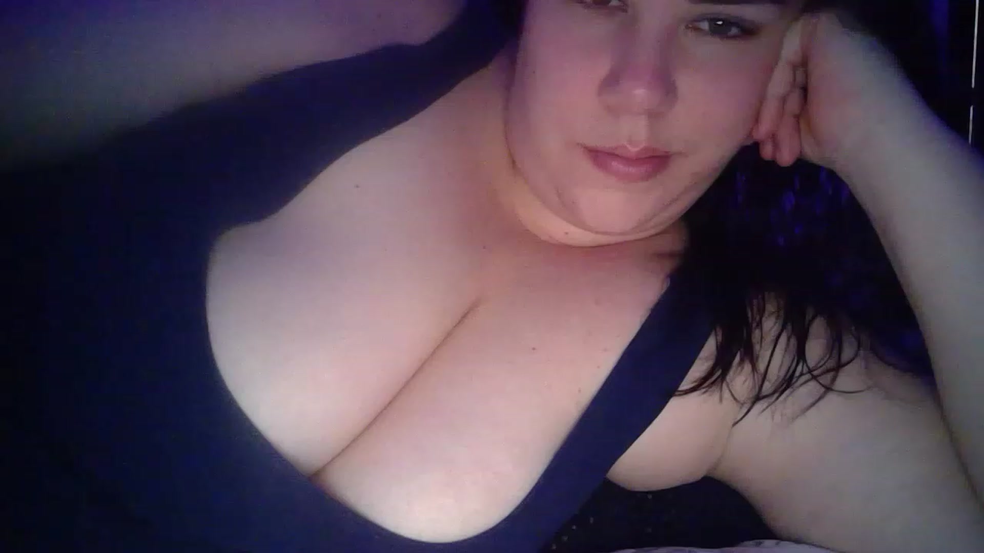 Gallery image thumbnail from Quixotic_One's myfreecams stream on, 12/25/2022, 12:54 image 7 of 20