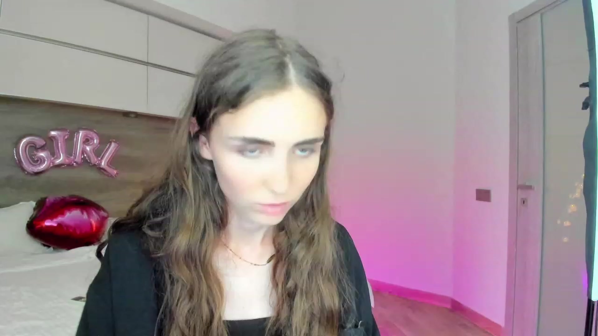Gallery image thumbnail from Quokka_Love's myfreecams stream on, 08/27/2023, 17:49 image 6 of 20