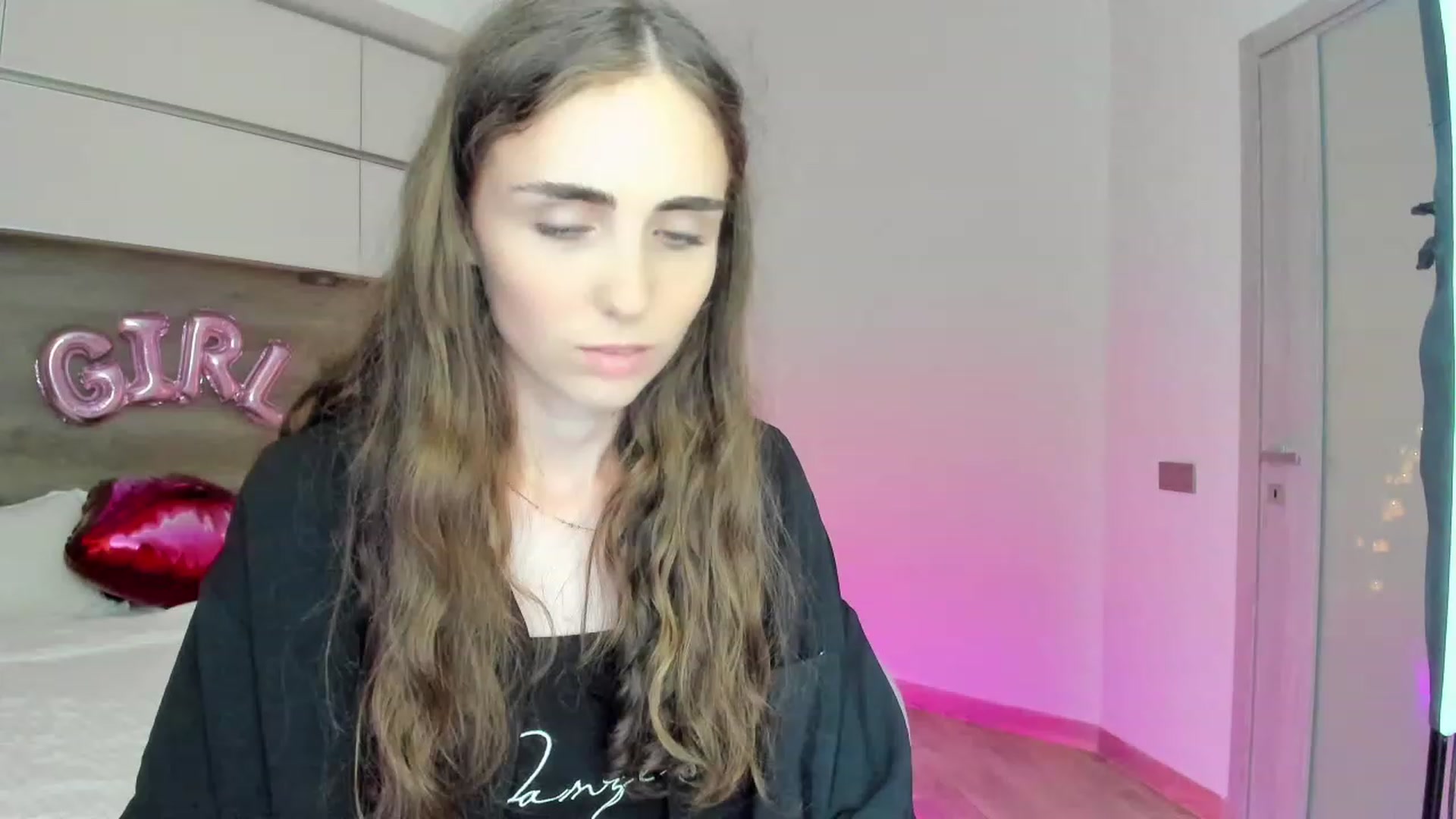 Gallery image thumbnail from Quokka_Love's myfreecams stream on, 08/27/2023, 17:49 image 20 of 20