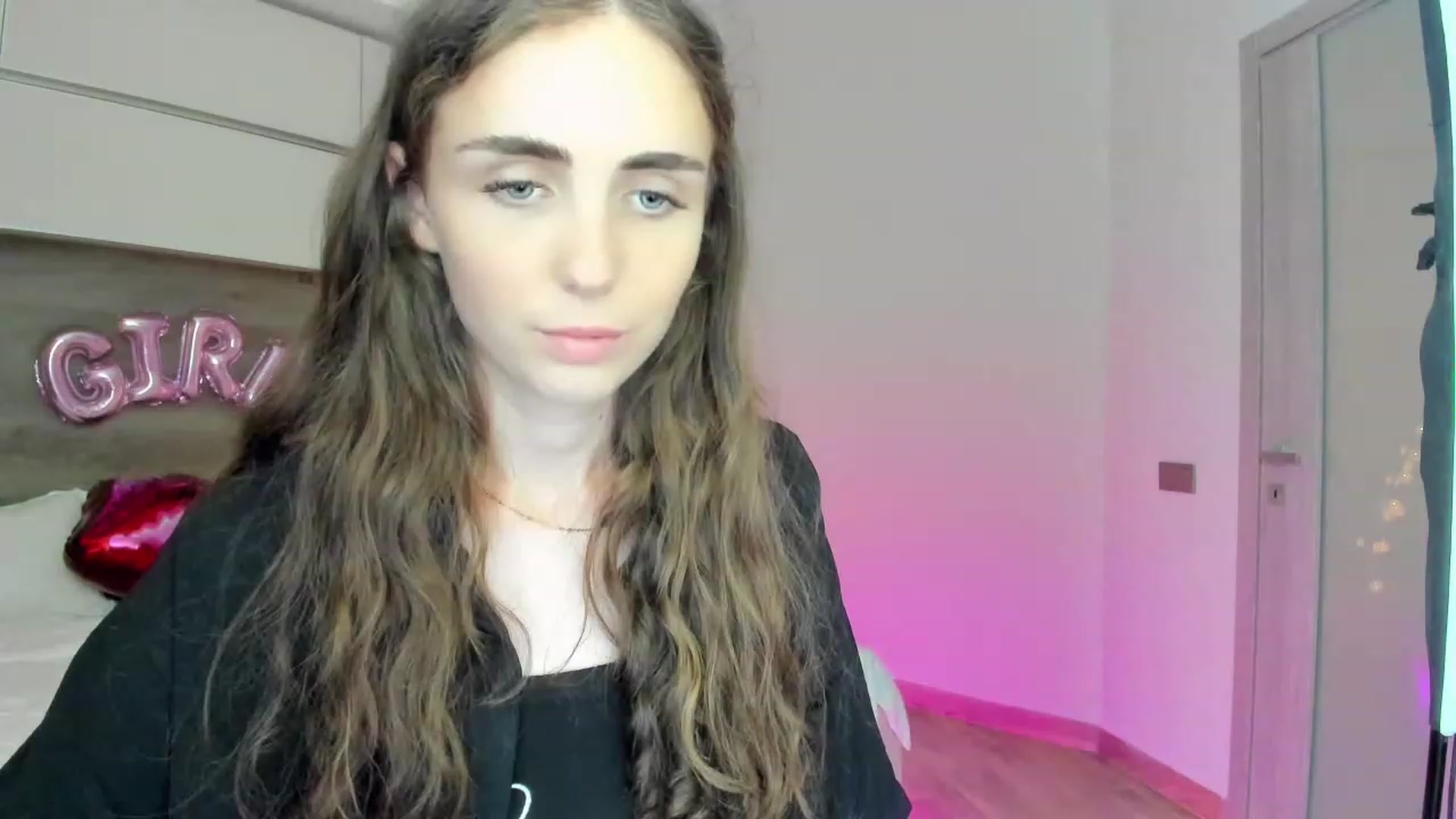 Gallery image thumbnail from Quokka_Love's myfreecams stream on, 08/27/2023, 17:49 image 14 of 20