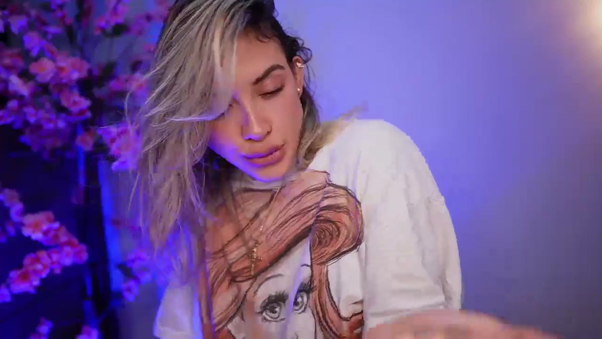 Gallery image thumbnail from R4VENN_'s myfreecams stream on, 01/11/2025, 11:12 image 9 of 20
