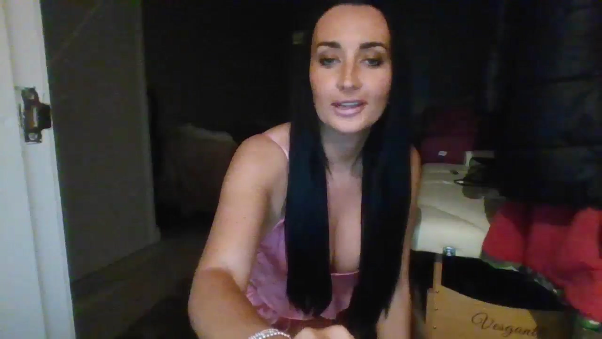 Gallery image thumbnail from RJane's myfreecams stream on, 09/30/2023, 20:36 image 3 of 20