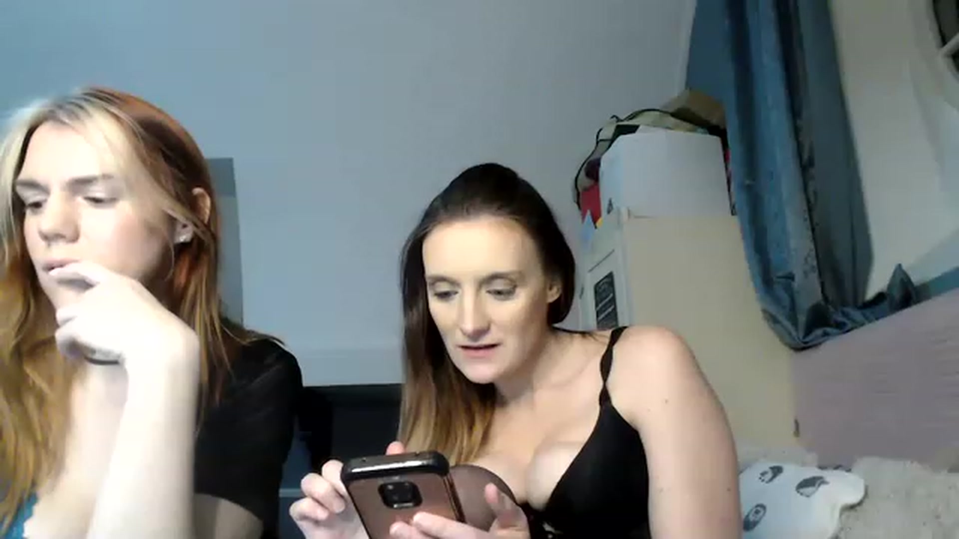 Gallery image thumbnail from RMilly90's myfreecams stream on, 01/29/2023, 22:54 image 8 of 20