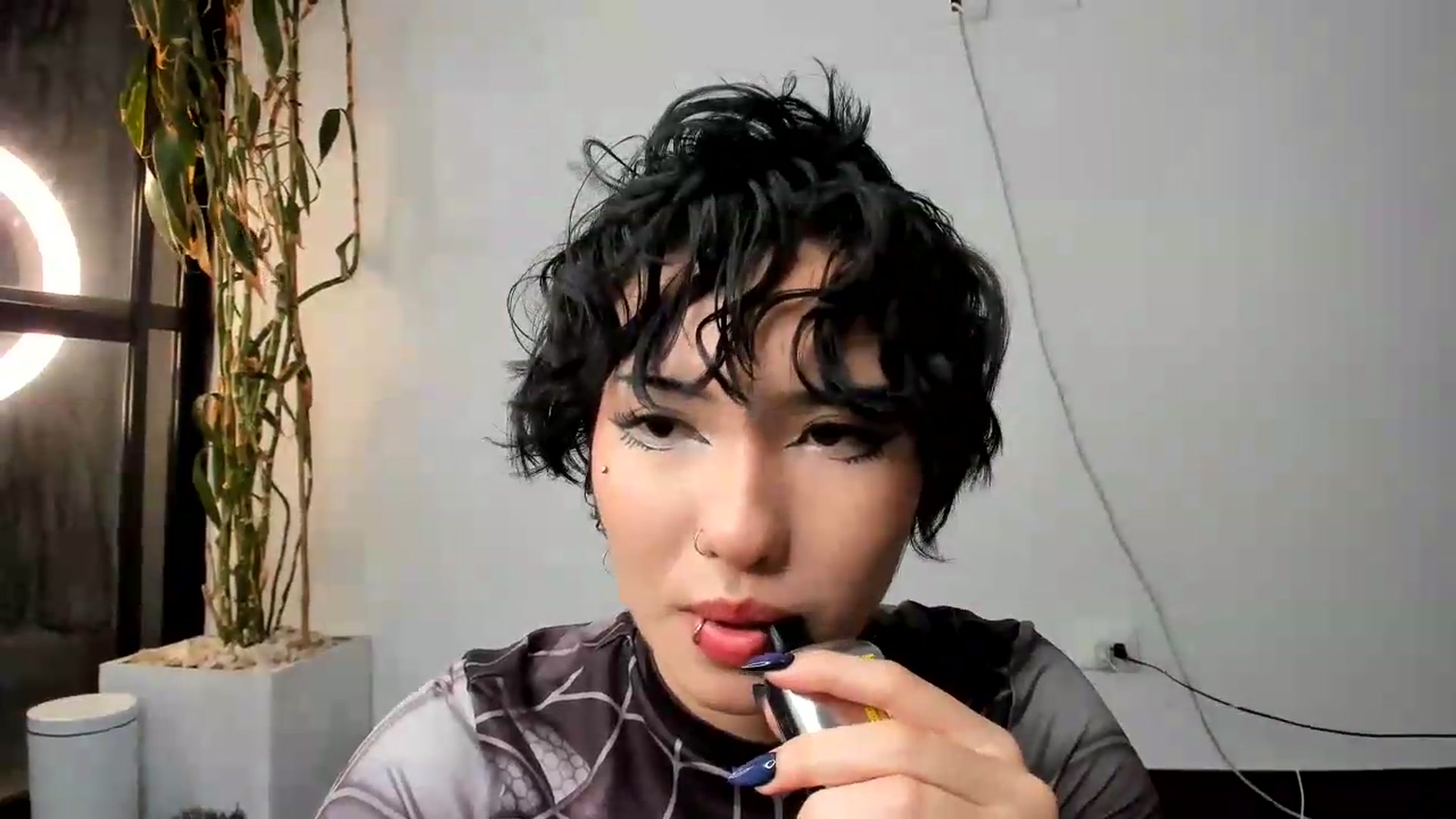 Gallery image thumbnail from R_O_S_S_E's myfreecams stream on, 09/11/2026, 24:01 image 7 of 20
