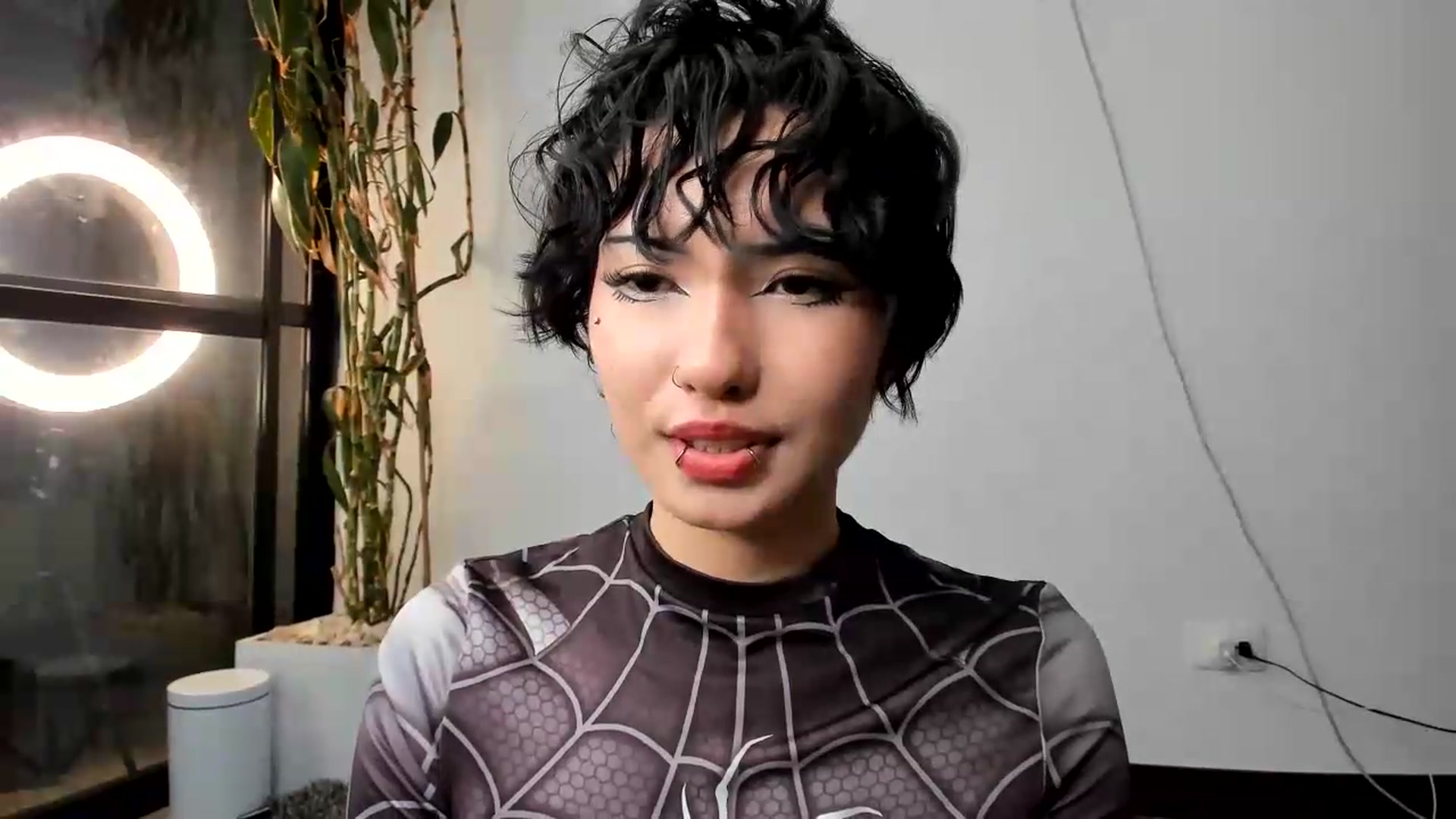 Gallery image thumbnail from R_O_S_S_E's myfreecams stream on, 09/11/2026, 24:01 image 11 of 20