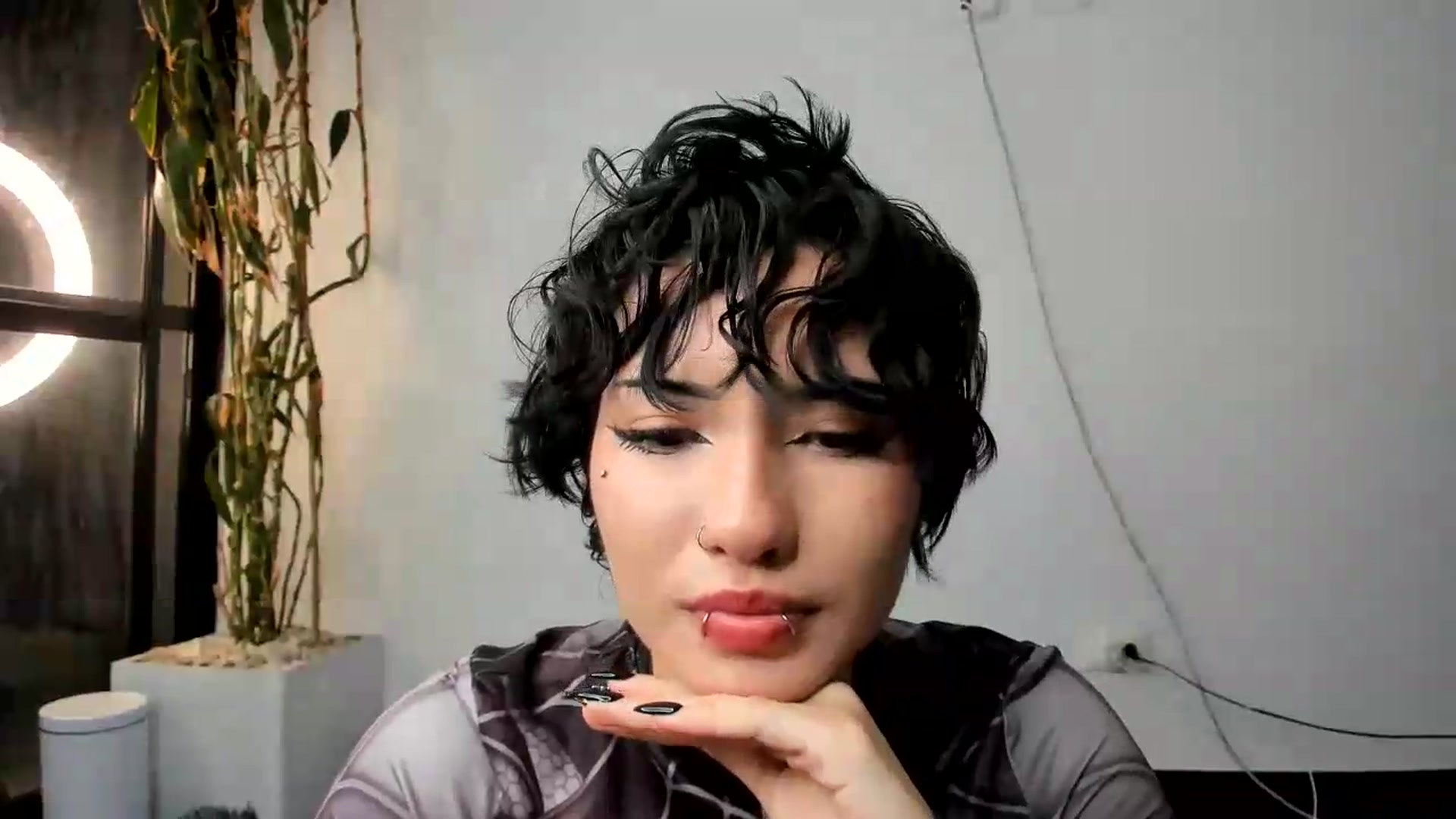 Gallery image thumbnail from R_O_S_S_E's myfreecams stream on, 09/11/2026, 24:01 image 8 of 20