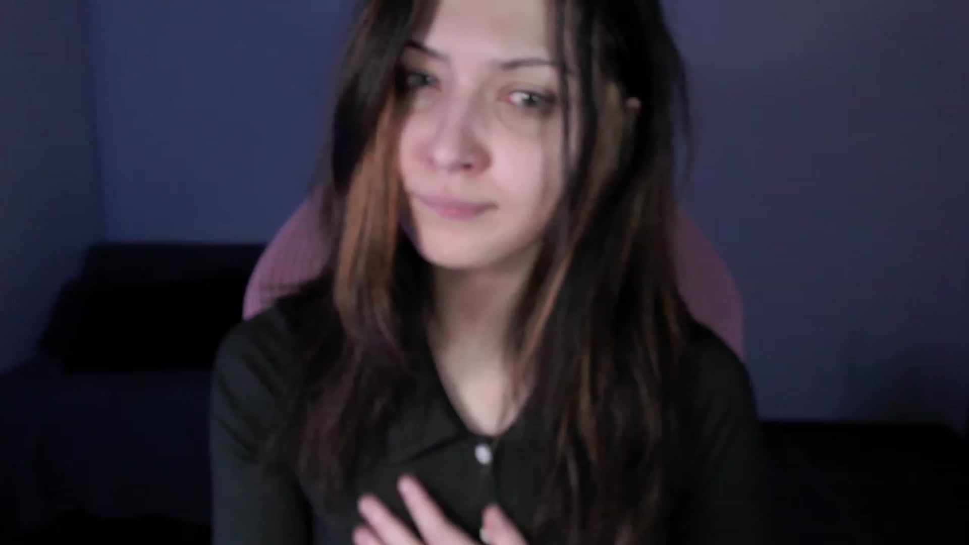 Gallery image thumbnail from R__mT_Av_id's myfreecams stream on, 09/05/2023, 03:37 image 19 of 20