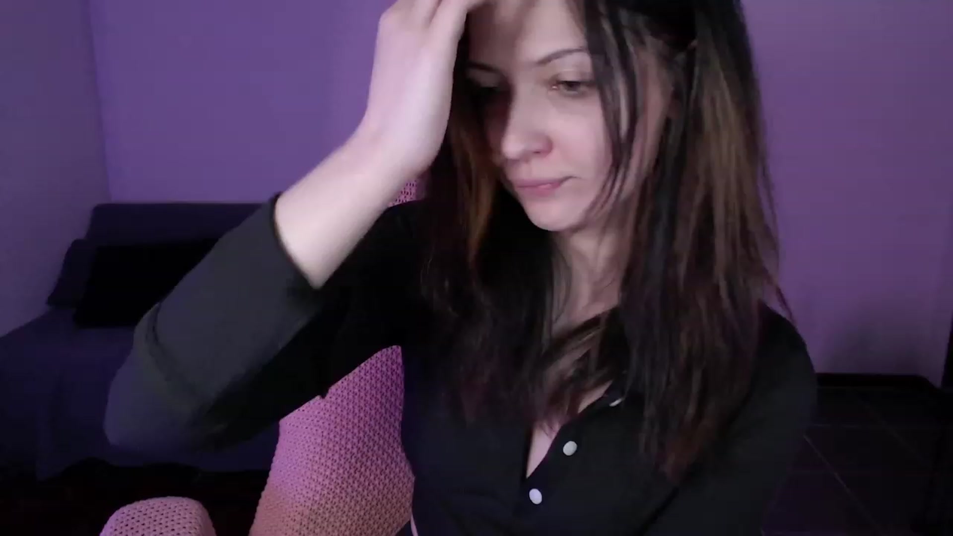Gallery image thumbnail from R__mT_Av_id's myfreecams stream on, 09/05/2023, 03:37 image 11 of 20