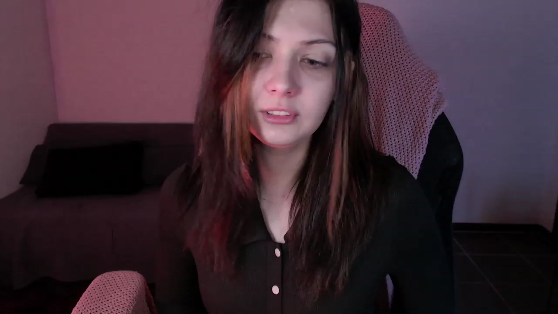Gallery image thumbnail from R__mT_Av_id's myfreecams stream on, 09/05/2023, 03:37 image 3 of 20