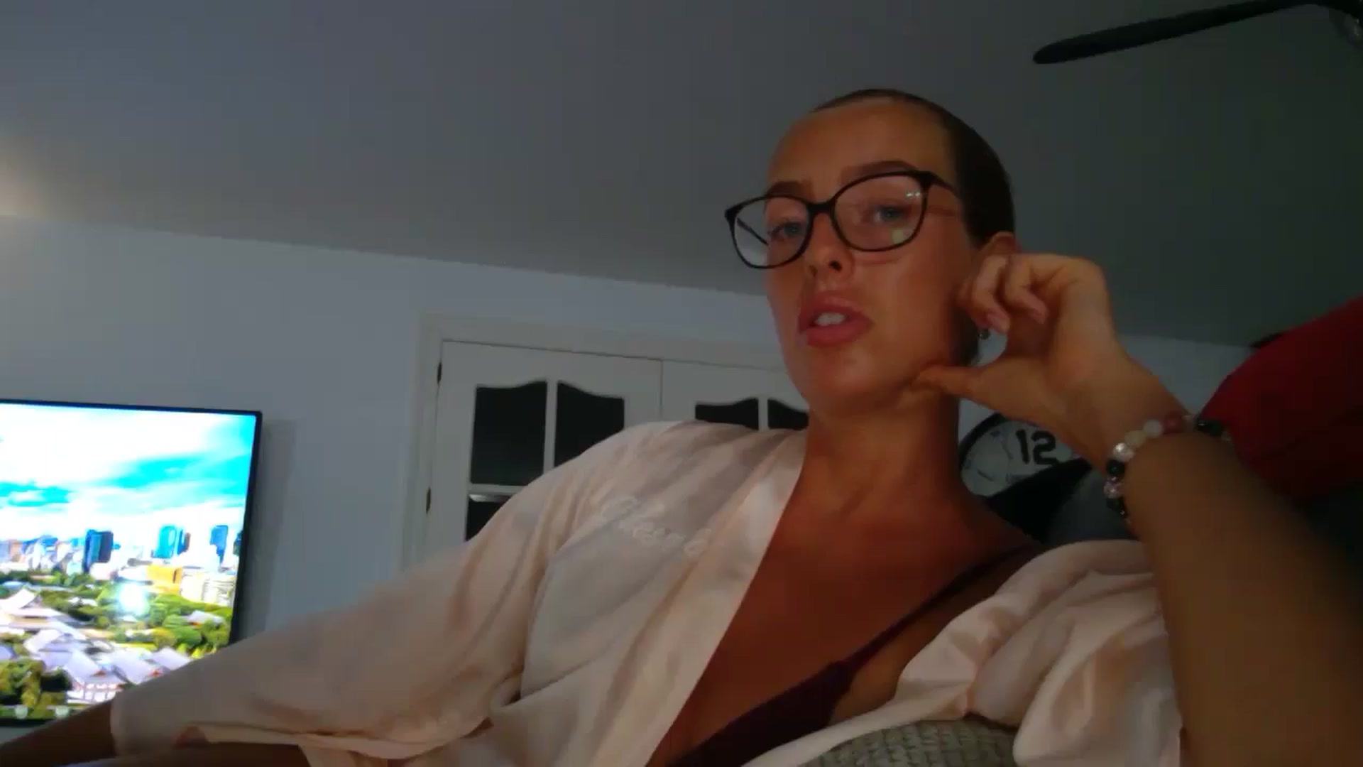 Gallery image thumbnail from RaRaaaaxx's myfreecams stream on, 08/09/2024, 20:28 image 13 of 20