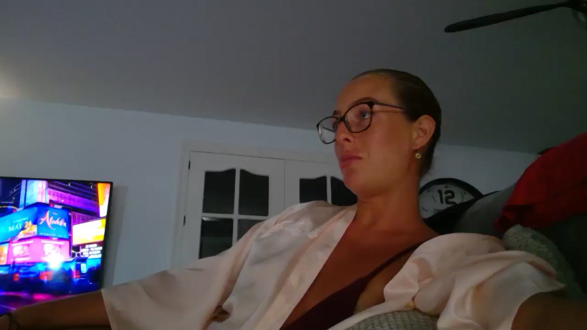 Gallery image thumbnail from RaRaaaaxx's myfreecams stream on, 08/09/2024, 20:28 image 11 of 20