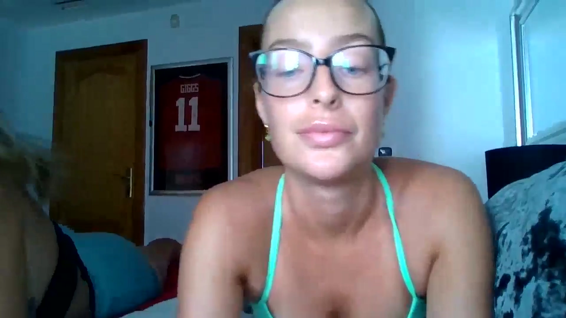 Gallery image thumbnail from RaRaaaaxx's myfreecams stream on, 08/12/2024, 16:45 image 10 of 20