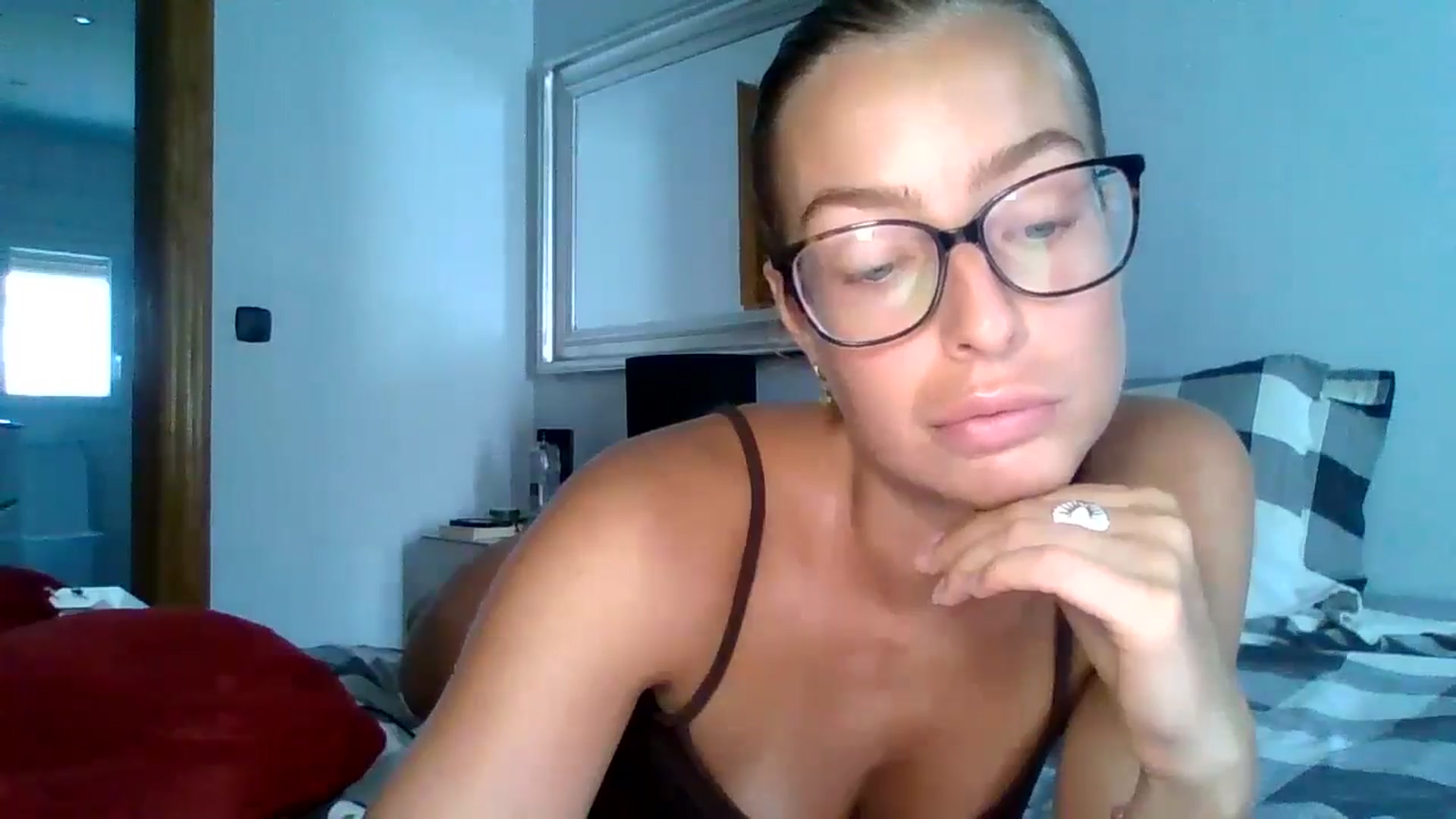 Gallery image thumbnail from RaRaaaaxx's myfreecams stream on, 08/14/2024, 17:06 image 12 of 20
