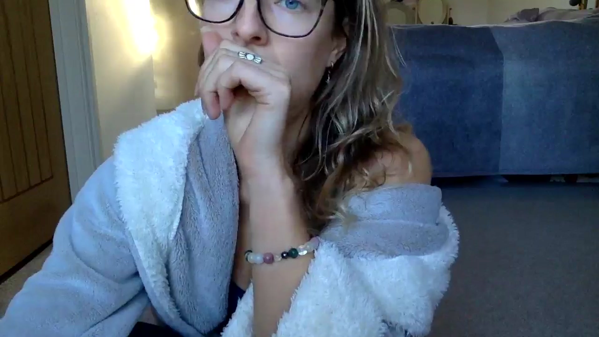 Gallery image thumbnail from RaRaaaaxx's myfreecams stream on, 11/25/2024, 14:18 image 7 of 20