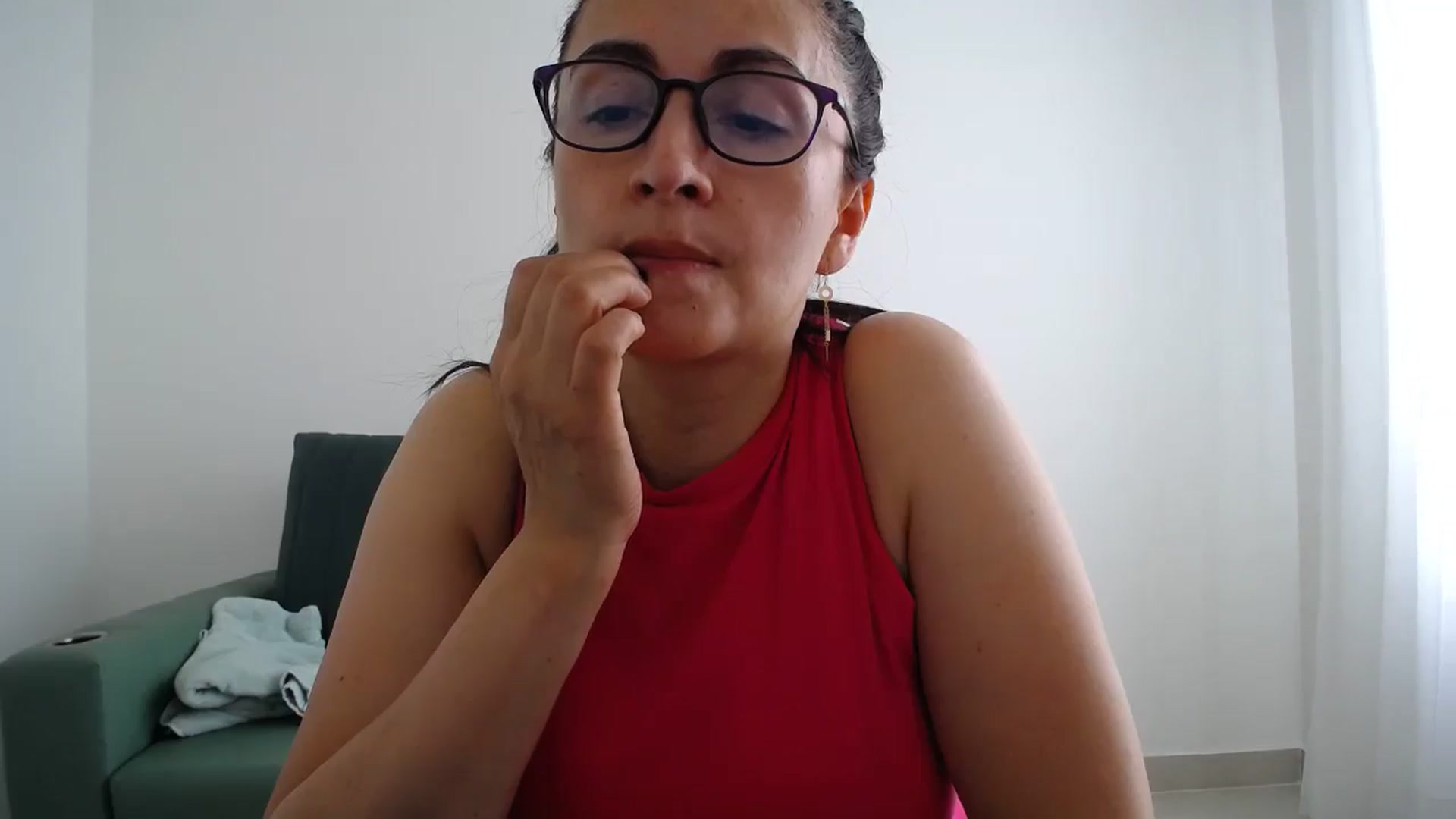 Gallery image thumbnail from Rach_sensual's myfreecams stream on, 12/27/2024, 17:22 image 8 of 20