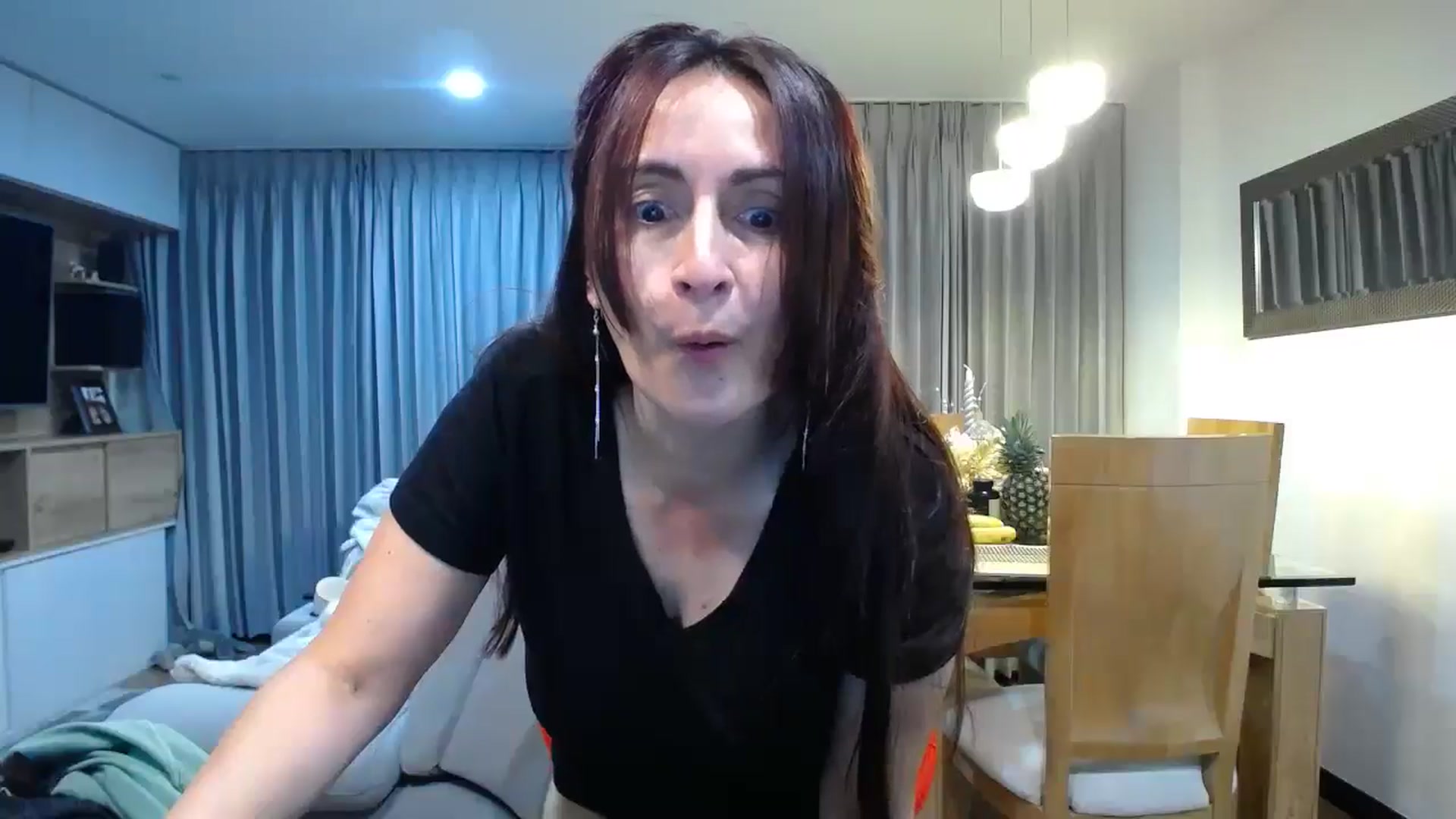 Gallery image thumbnail from Rach_sensual's myfreecams stream on, 01/06/2025, 01:12 image 11 of 20