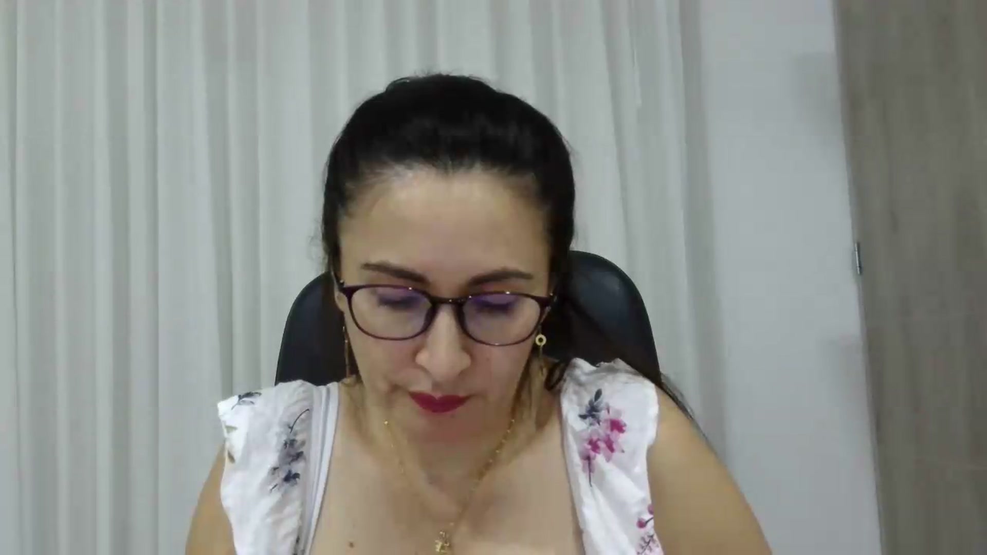 Gallery image thumbnail from Rach_sensual's myfreecams stream on, 07/13/2026, 02:01 image 3 of 20