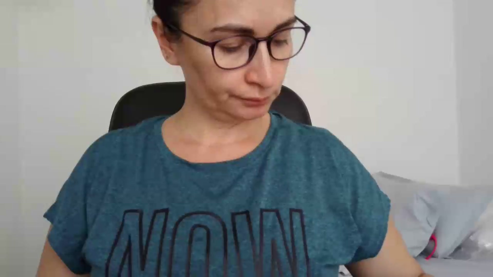 Gallery image thumbnail from Rach_sensual's myfreecams stream on, 07/13/2026, 16:25 image 18 of 20