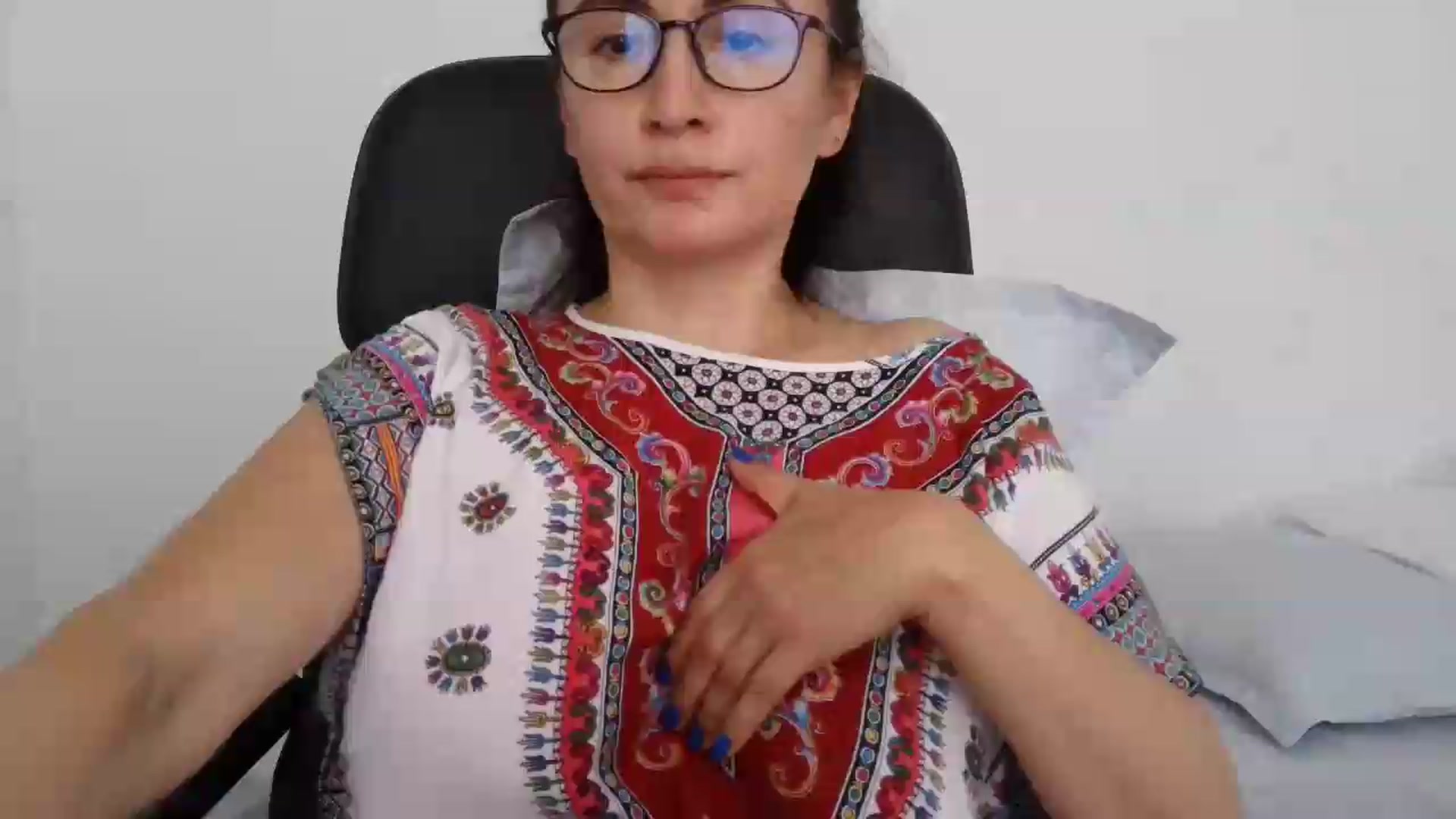 Gallery image thumbnail from Rach_sensual's myfreecams stream on, 08/02/2026, 17:28 image 8 of 20
