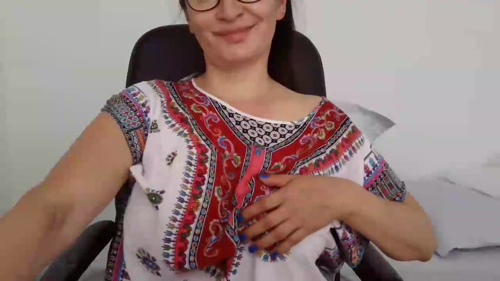 Gallery image thumbnail from Rach_sensual's myfreecams stream on, 08/02/2026, 17:28 image 9 of 20