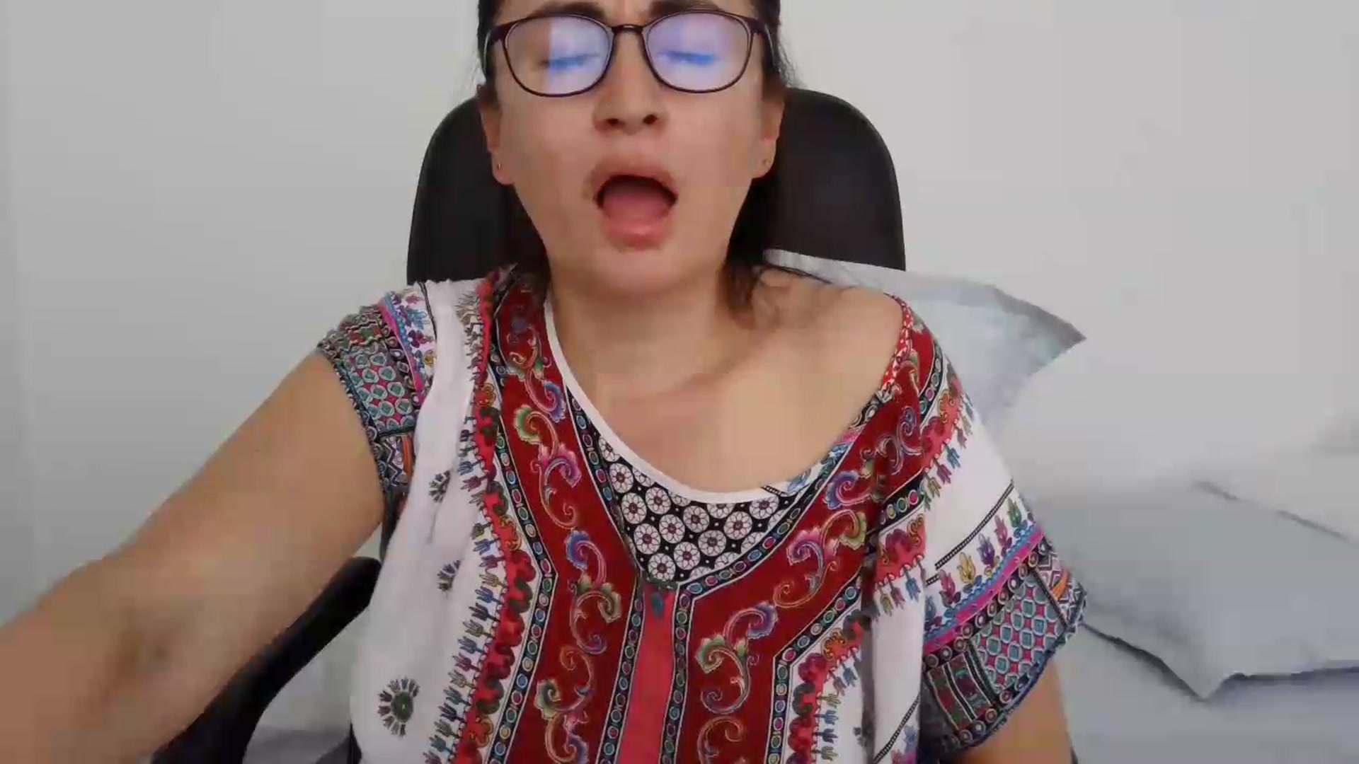 Gallery image thumbnail from Rach_sensual's myfreecams stream on, 08/02/2026, 17:28 image 12 of 20