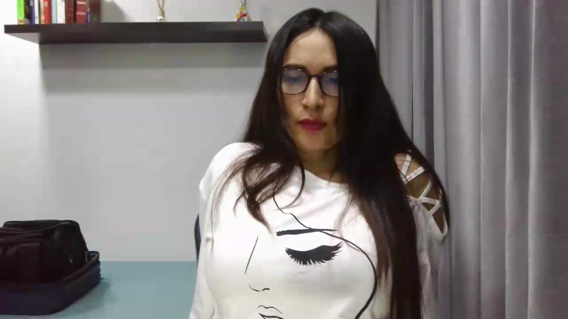 Gallery image thumbnail from Rach_sensual's myfreecams stream on, 08/18/2026, 24:46 image 7 of 20