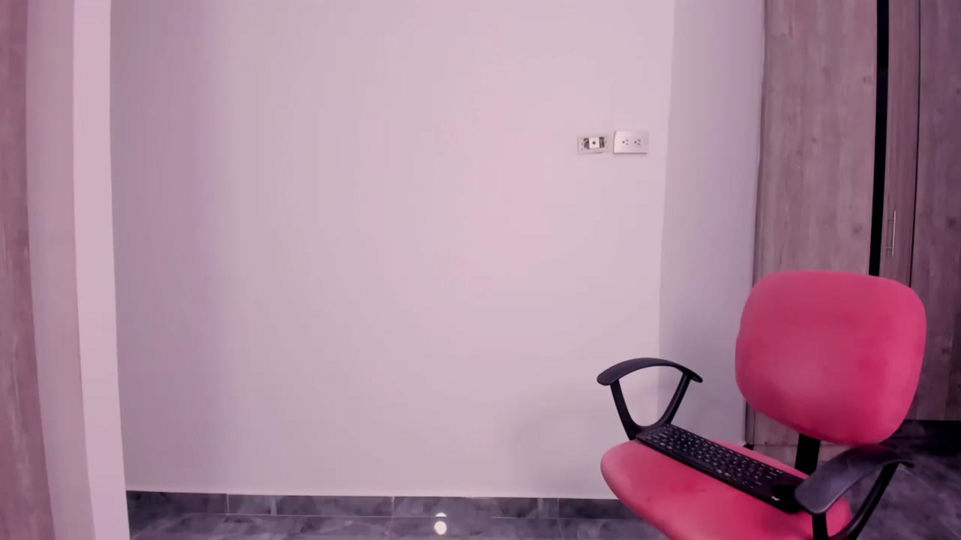 Gallery image thumbnail from Racheel_boobs's myfreecams stream on, 06/01/2024, 15:49 image 13 of 20