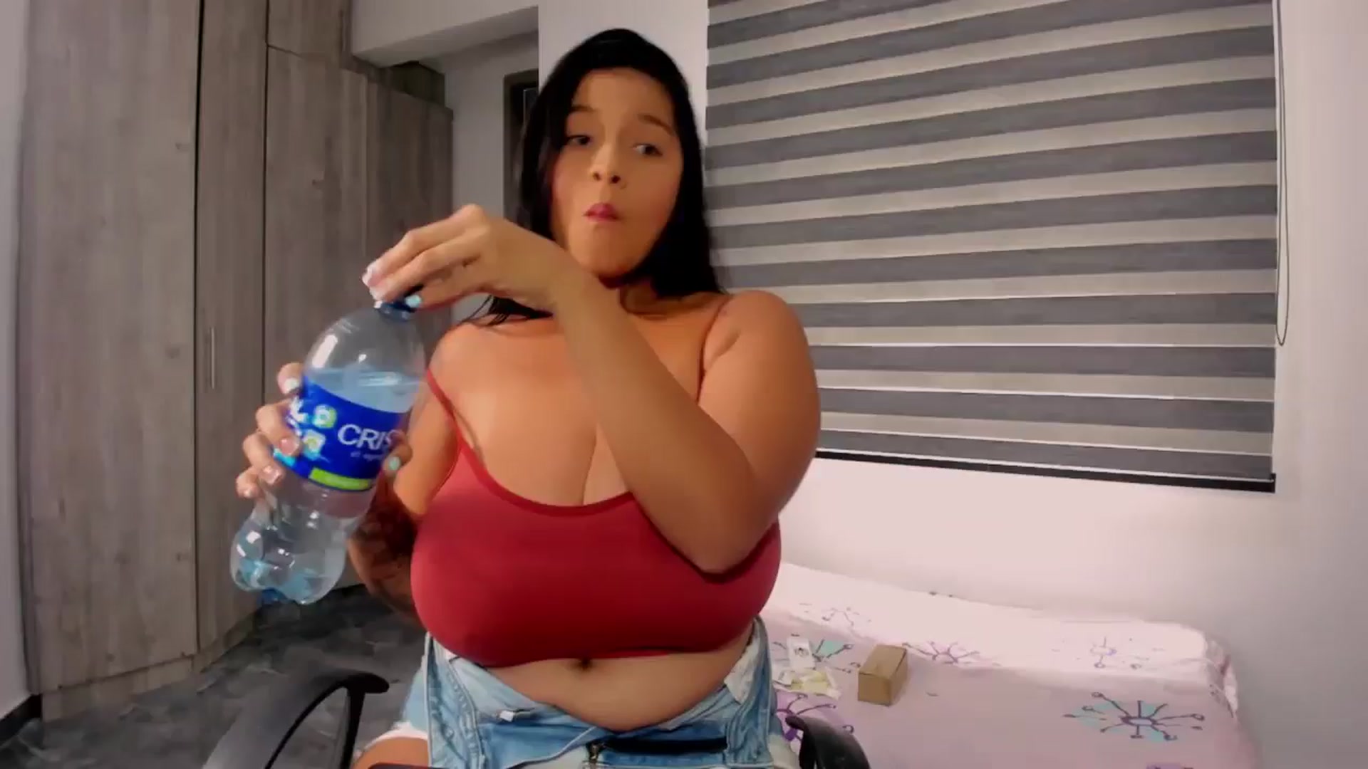 Gallery image thumbnail from Racheel_boobs's myfreecams stream on, 07/31/2024, 19:00 image 17 of 20