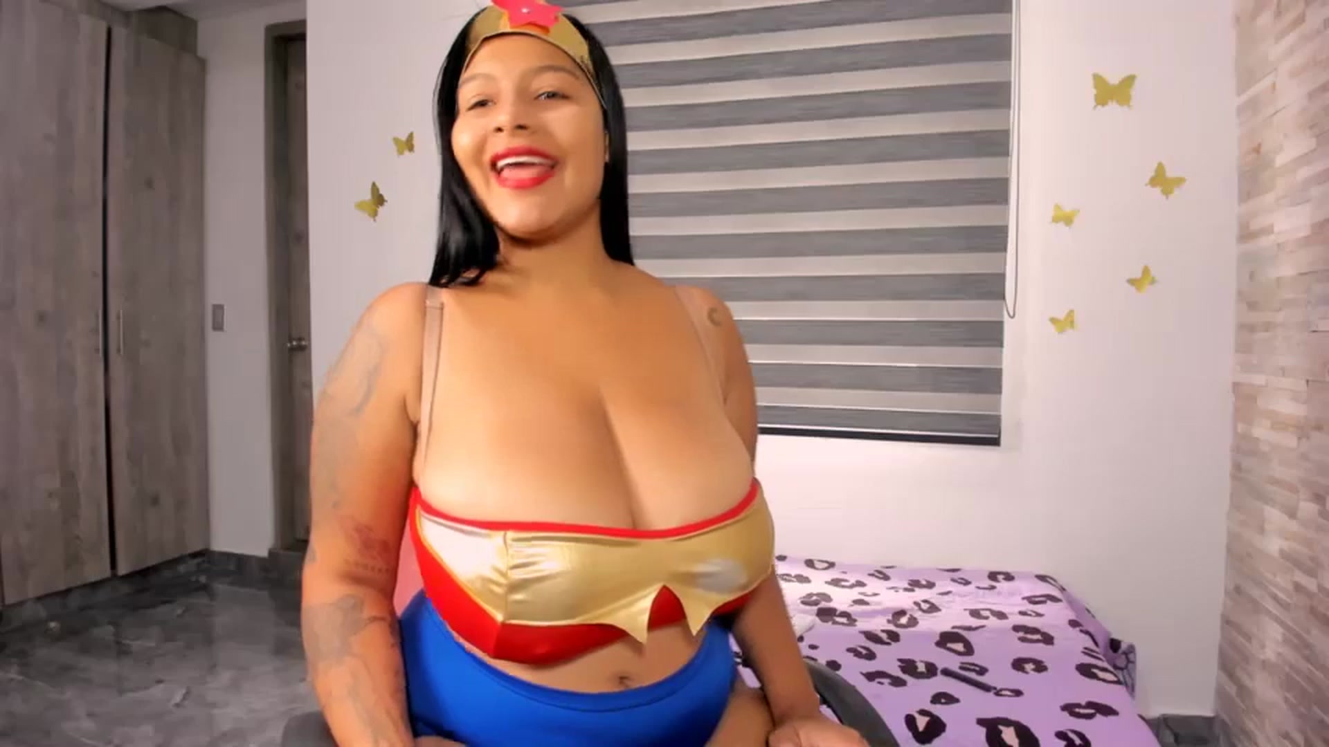 Gallery image thumbnail from Racheel_boobs's myfreecams stream on, 08/24/2024, 14:02 image 4 of 20