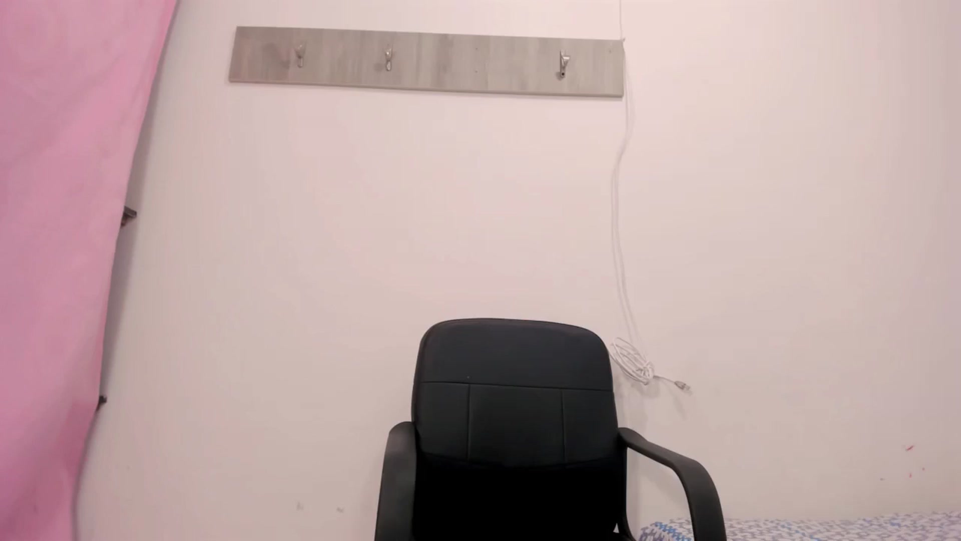 Gallery image thumbnail from Racheel_boobs's myfreecams stream on, 11/15/2024, 15:39 image 20 of 20