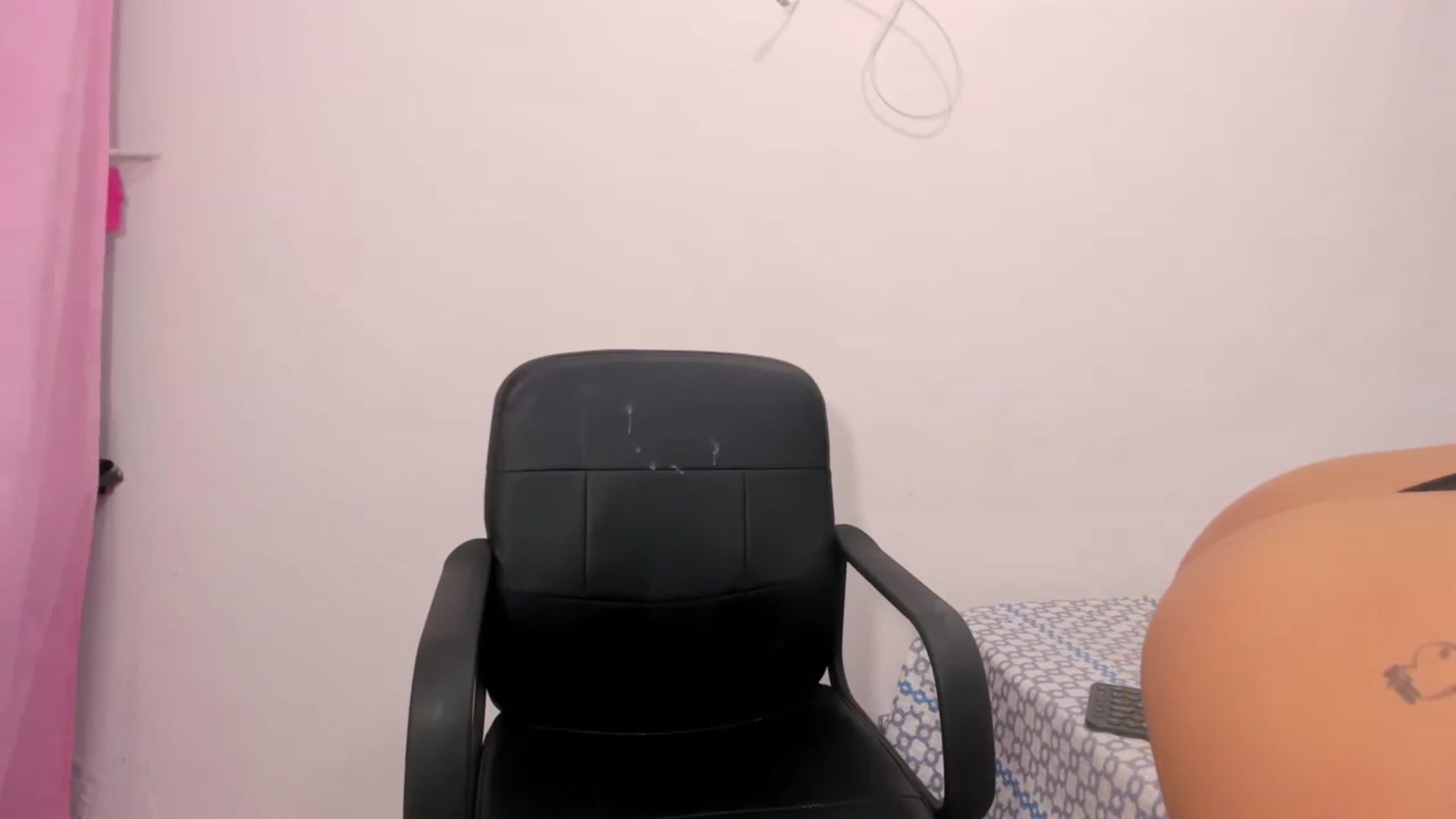 Gallery image thumbnail from Racheel_boobs's myfreecams stream on, 11/25/2024, 16:41 image 7 of 20