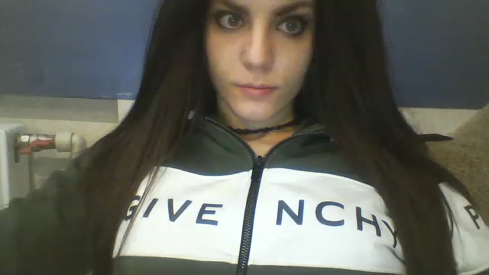 Gallery image thumbnail from RachelGreen88's myfreecams stream on, 12/04/2022, 11:04 image 18 of 20