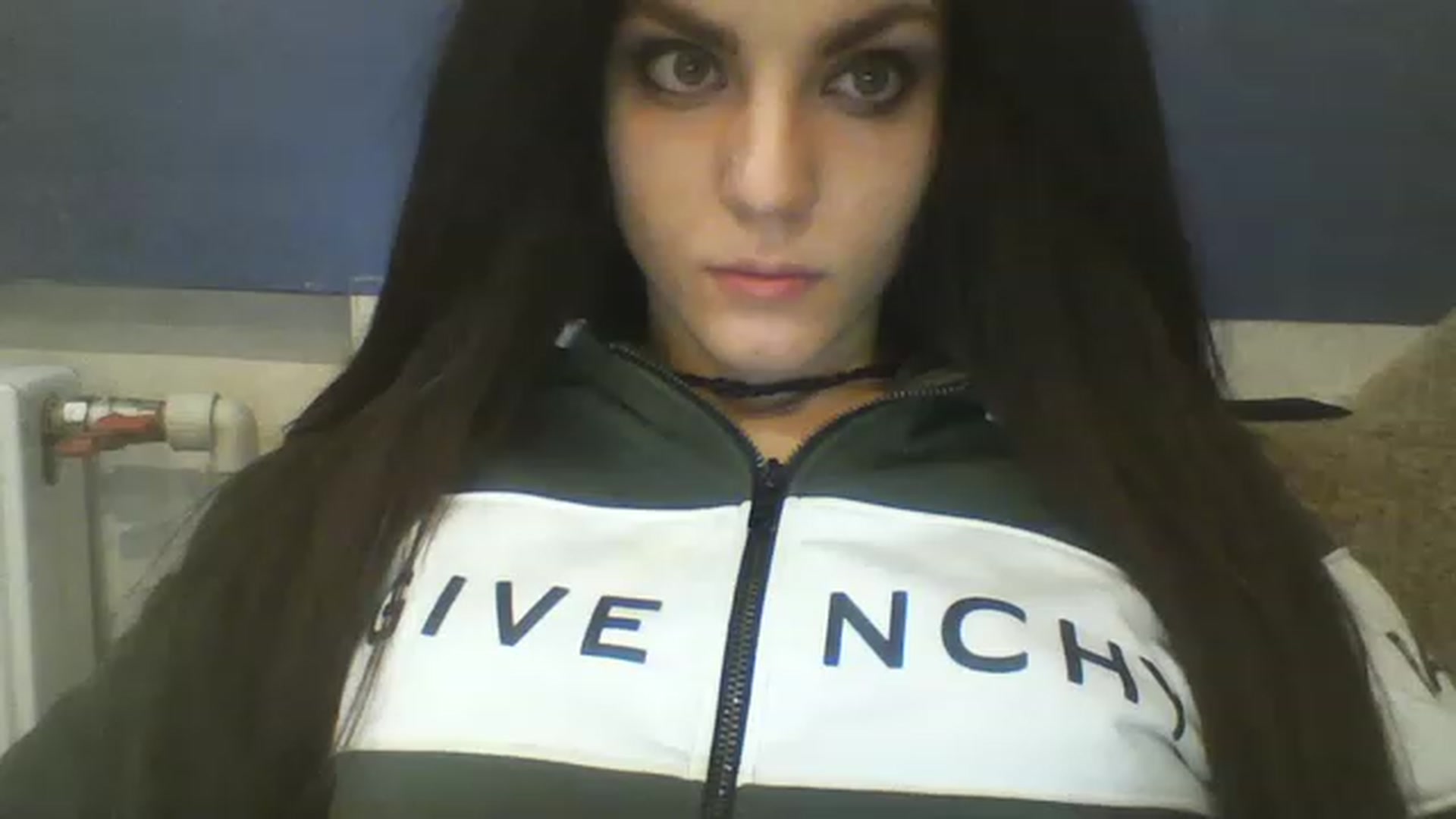 Gallery image thumbnail from RachelGreen88's myfreecams stream on, 12/04/2022, 11:04 image 13 of 20