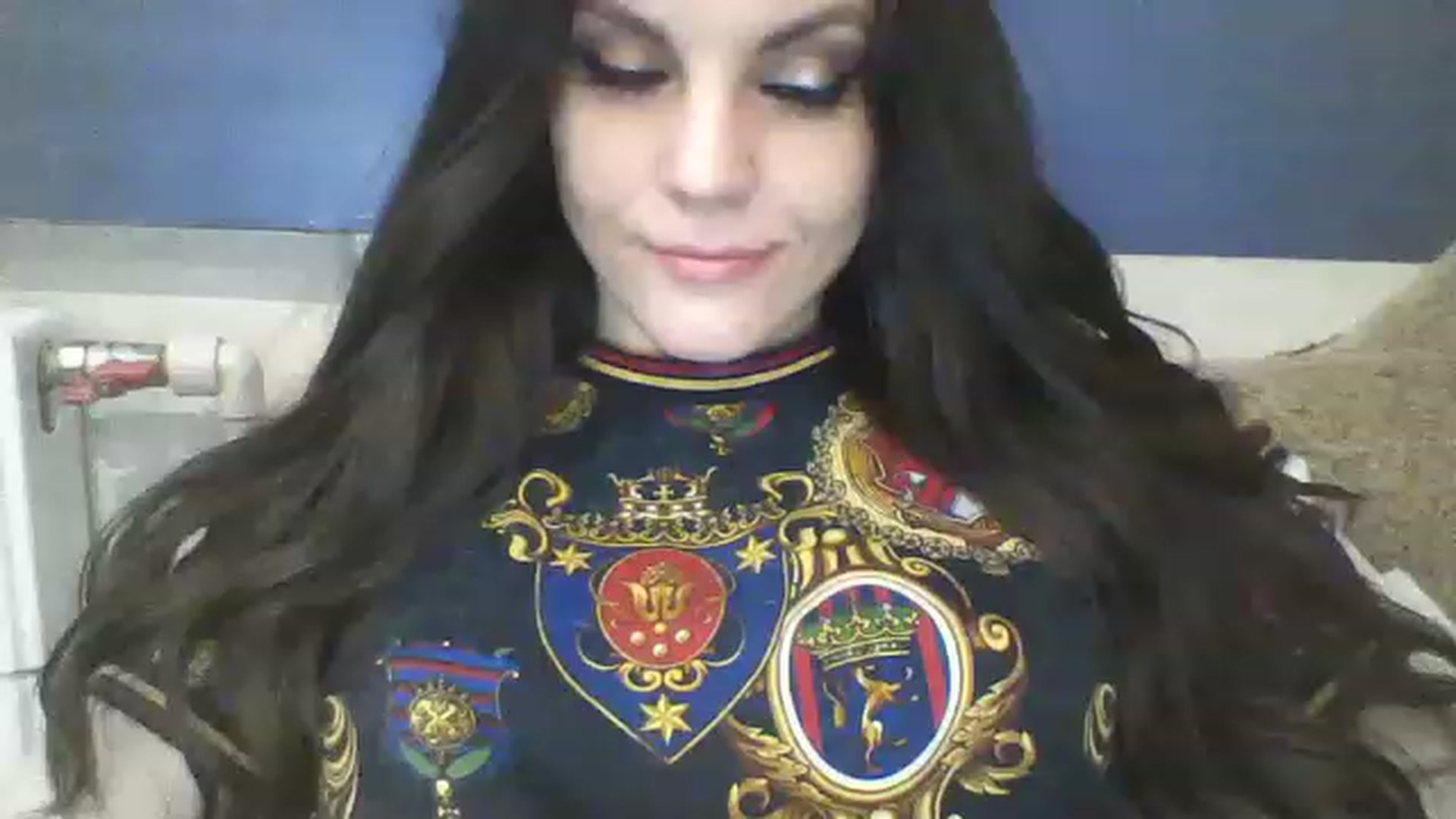 Gallery image thumbnail from RachelGreen88's myfreecams stream on, 12/18/2022, 18:11 image 18 of 20