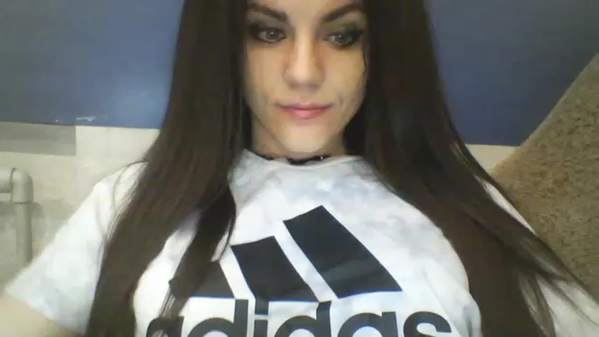 Gallery image thumbnail from RachelGreen88's myfreecams stream on, 12/24/2022, 14:19 image 16 of 20