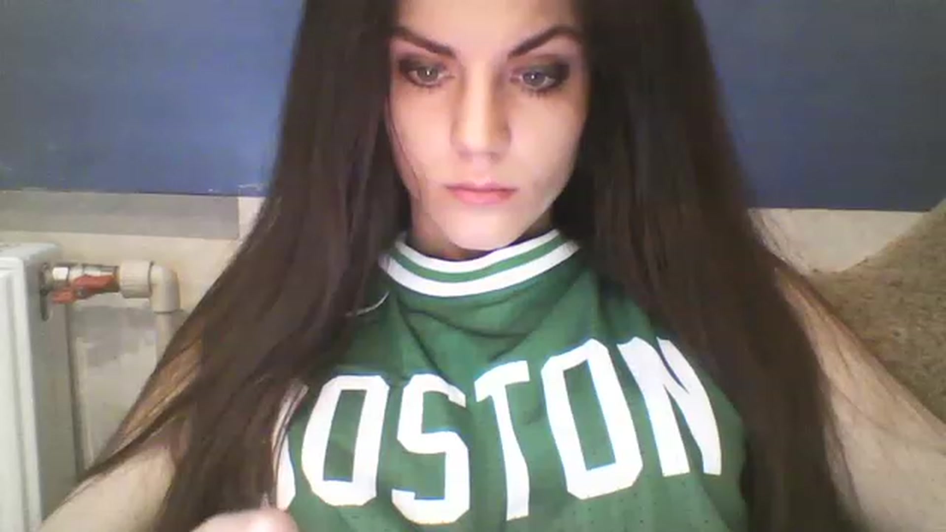 Gallery image thumbnail from RachelGreen88's myfreecams stream on, 12/25/2022, 13:20 image 18 of 20