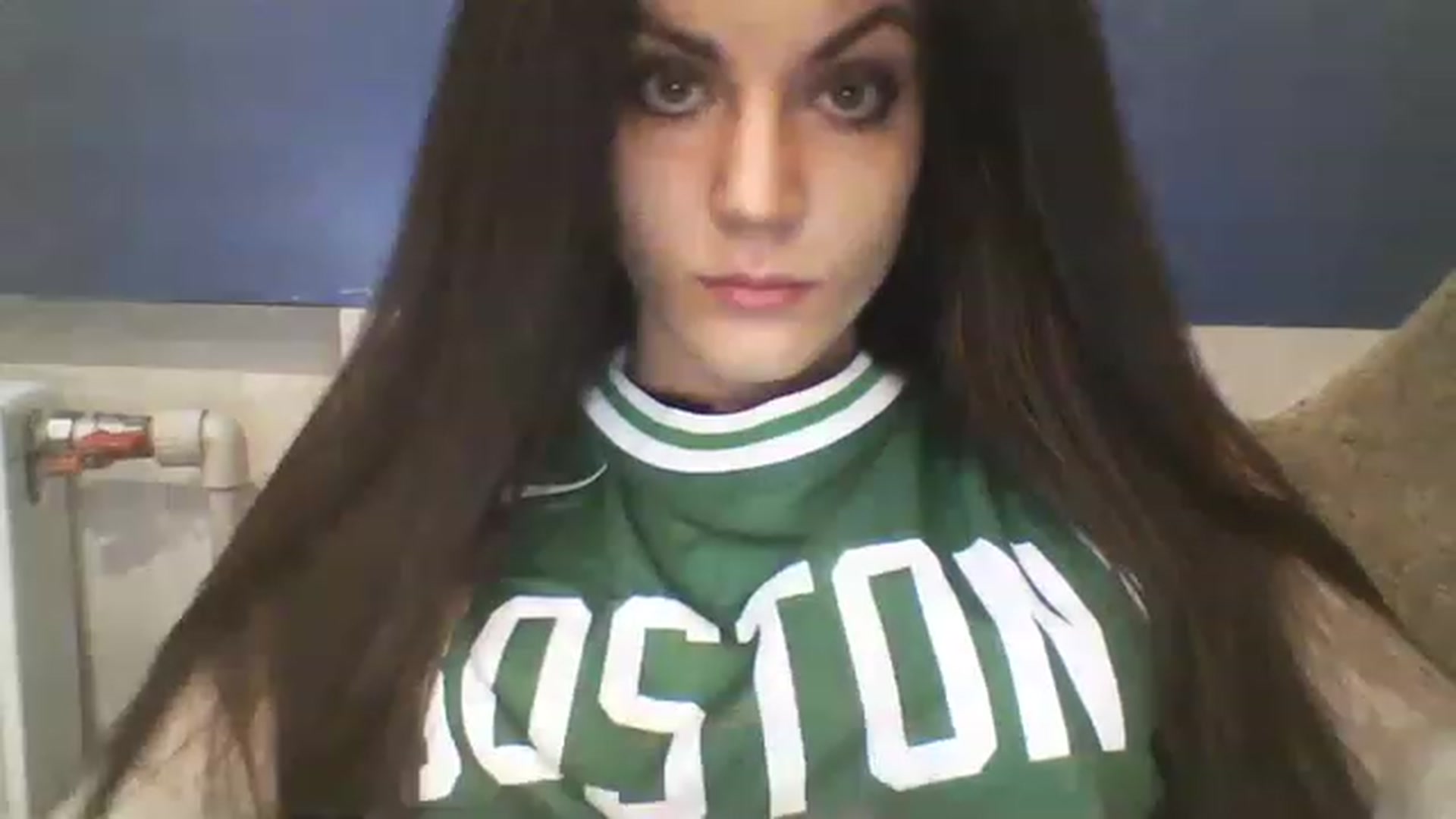 Gallery image thumbnail from RachelGreen88's myfreecams stream on, 12/25/2022, 13:20 image 4 of 20