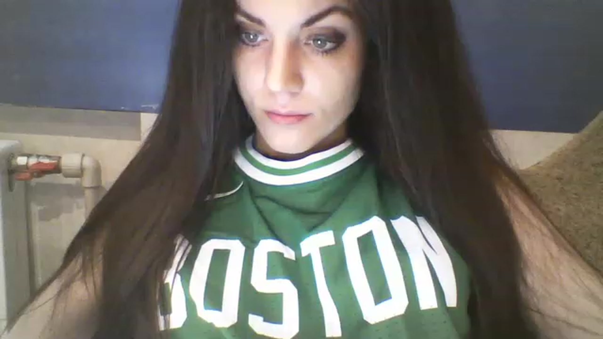 Gallery image thumbnail from RachelGreen88's myfreecams stream on, 12/25/2022, 13:20 image 11 of 20