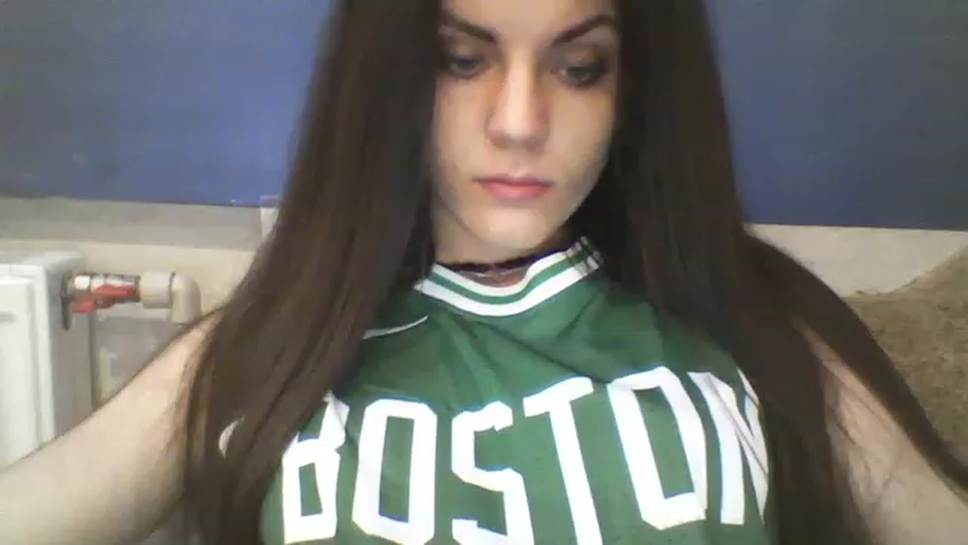 Gallery image thumbnail from RachelGreen88's myfreecams stream on, 12/25/2022, 15:03 image 13 of 20