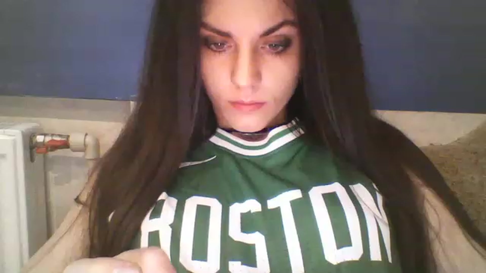 Gallery image thumbnail from RachelGreen88's myfreecams stream on, 12/25/2022, 15:03 image 7 of 20