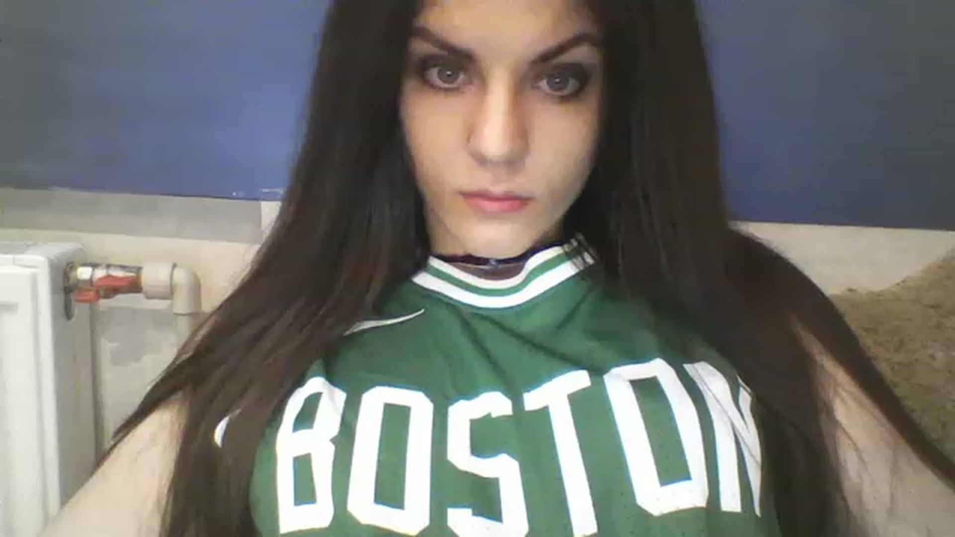 Gallery image thumbnail from RachelGreen88's myfreecams stream on, 12/25/2022, 15:03 image 15 of 20