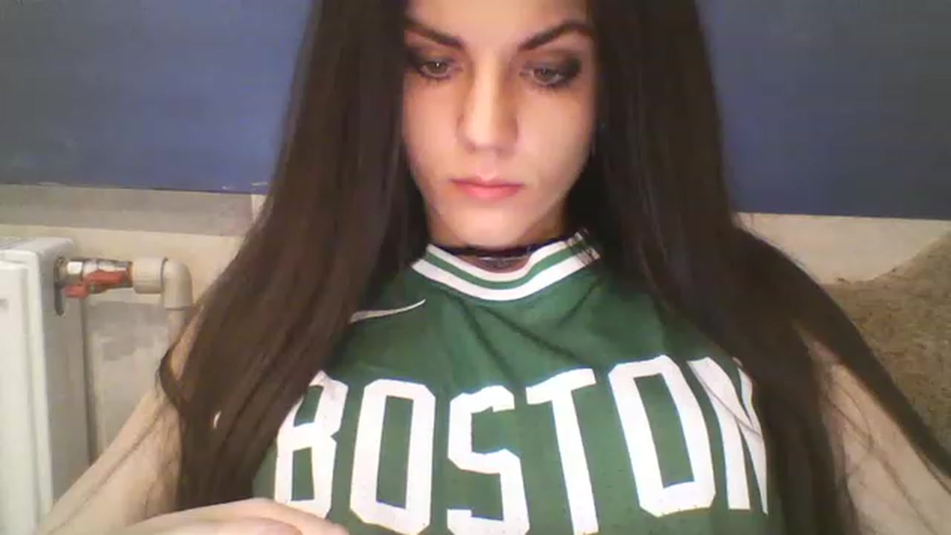 Gallery image thumbnail from RachelGreen88's myfreecams stream on, 12/25/2022, 15:03 image 2 of 20