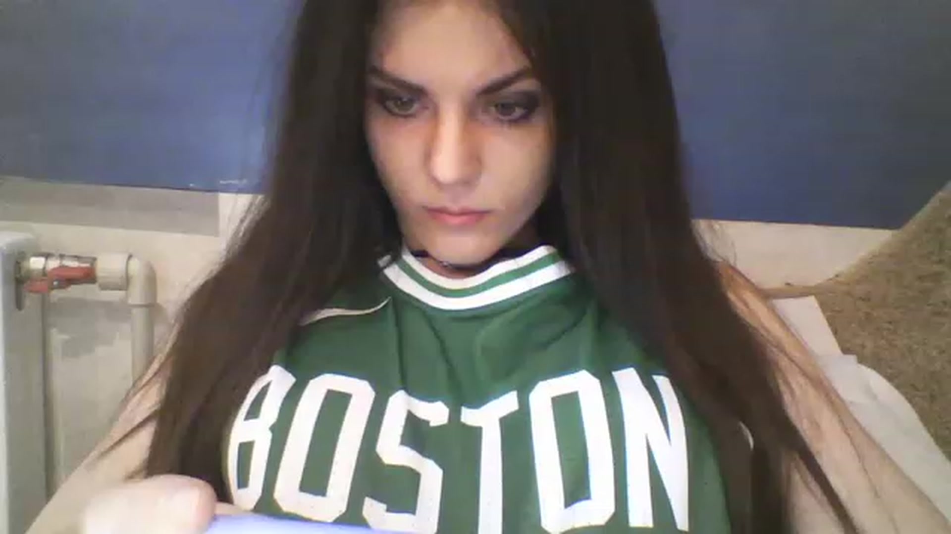 Gallery image thumbnail from RachelGreen88's myfreecams stream on, 12/25/2022, 16:38 image 6 of 20