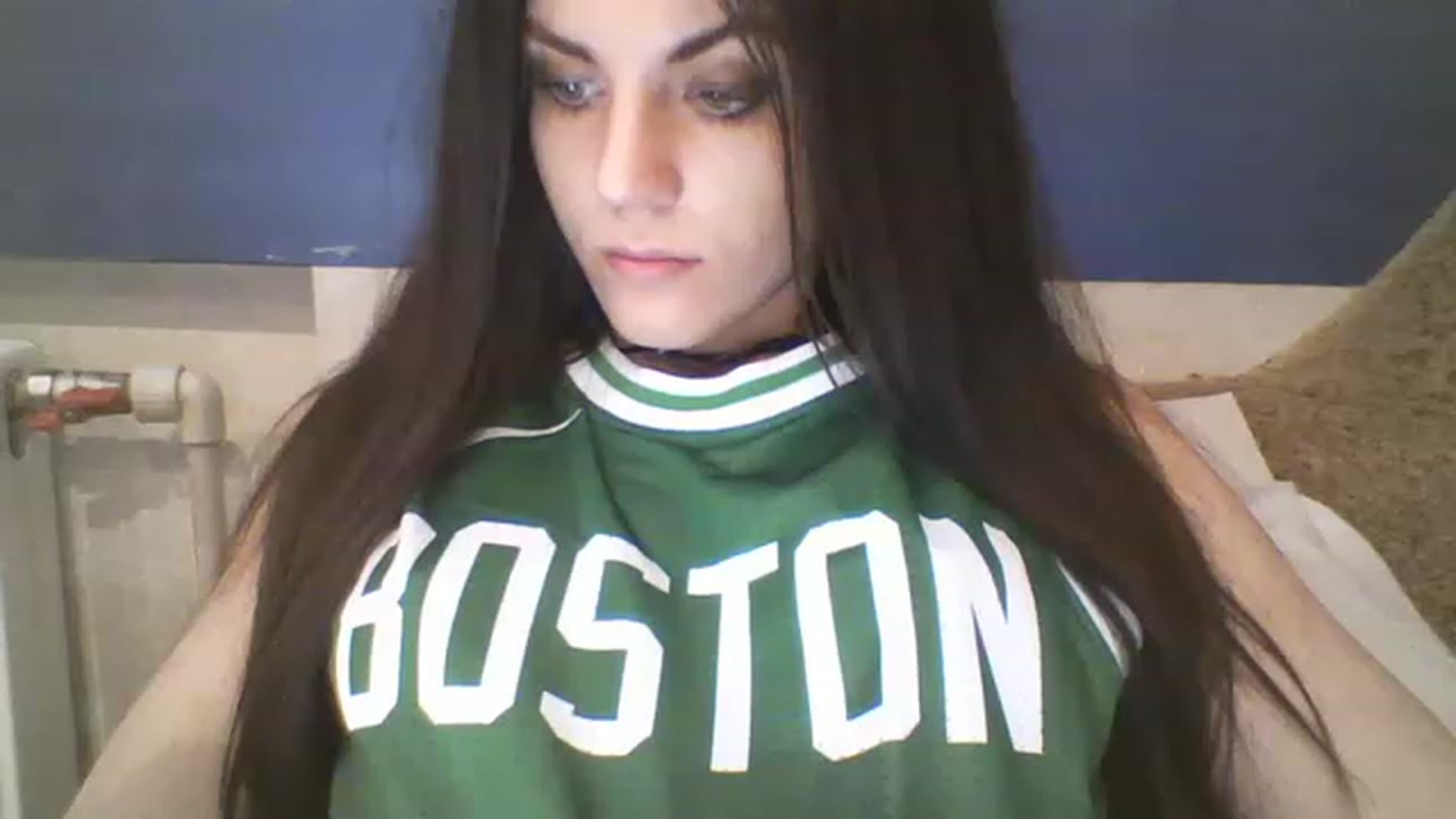 Gallery image thumbnail from RachelGreen88's myfreecams stream on, 12/25/2022, 16:38 image 12 of 20