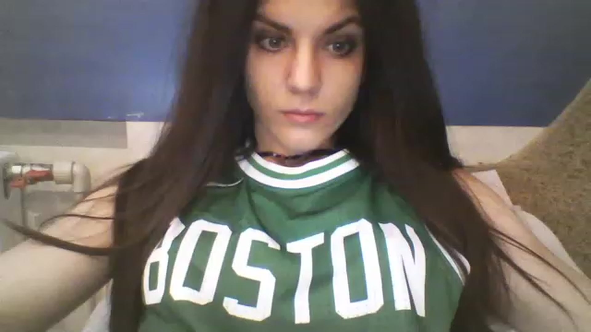 Gallery image thumbnail from RachelGreen88's myfreecams stream on, 12/25/2022, 16:38 image 15 of 20