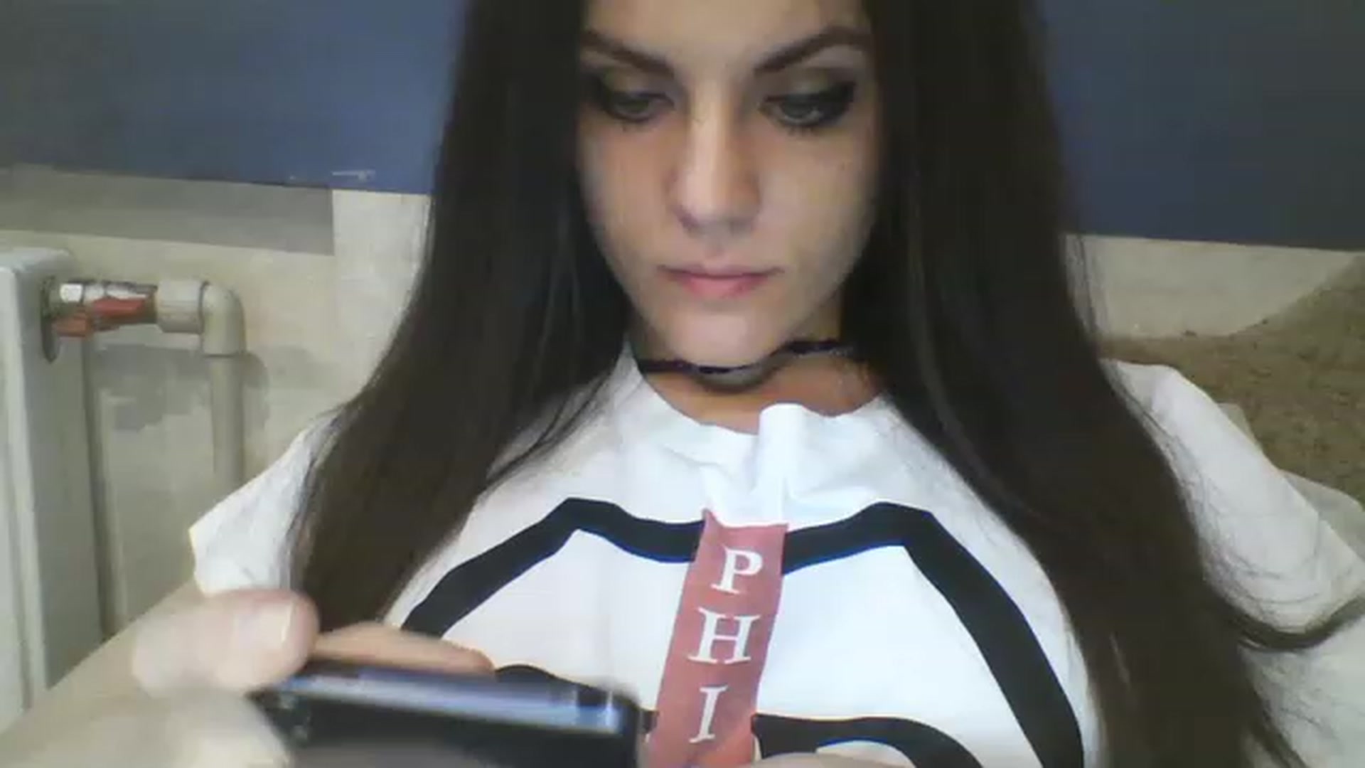 Gallery image thumbnail from RachelGreen88's myfreecams stream on, 12/25/2022, 22:34 image 7 of 20