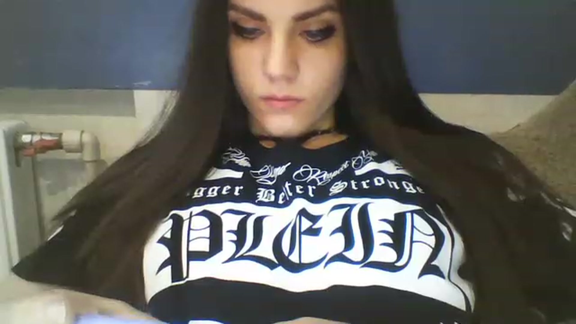 Gallery image thumbnail from RachelGreen88's myfreecams stream on, 12/29/2022, 13:23 image 13 of 20